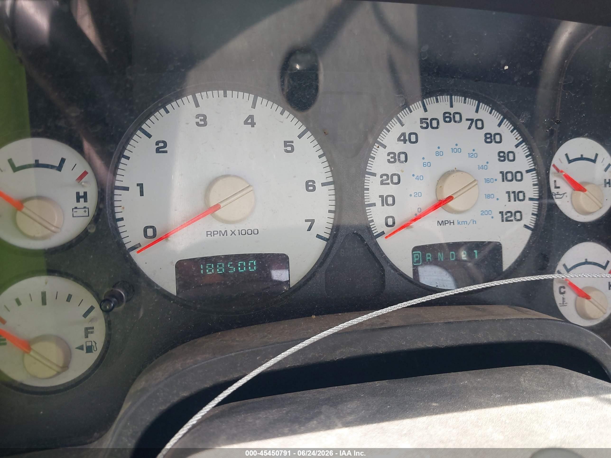 2004 Dodge Ram 1500 Slt/laramie Silver vin: 1D7HA18NX4J263544