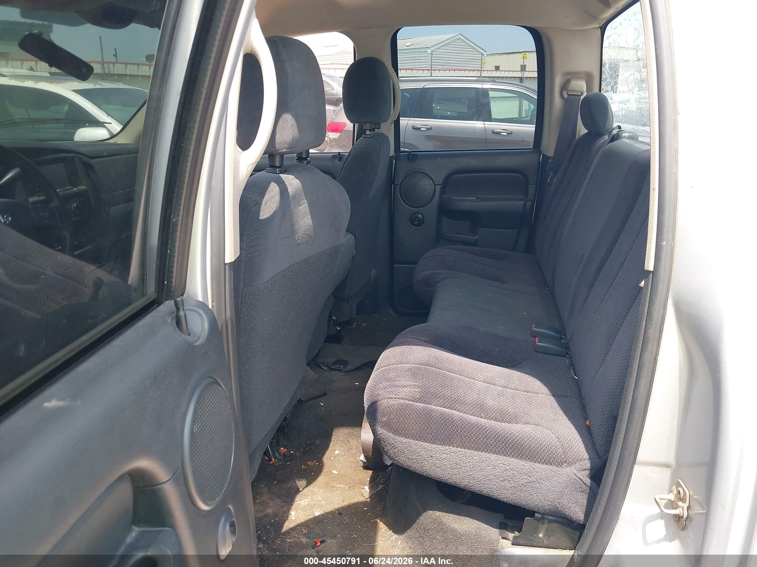 2004 Dodge Ram 1500 Slt/laramie Silver vin: 1D7HA18NX4J263544