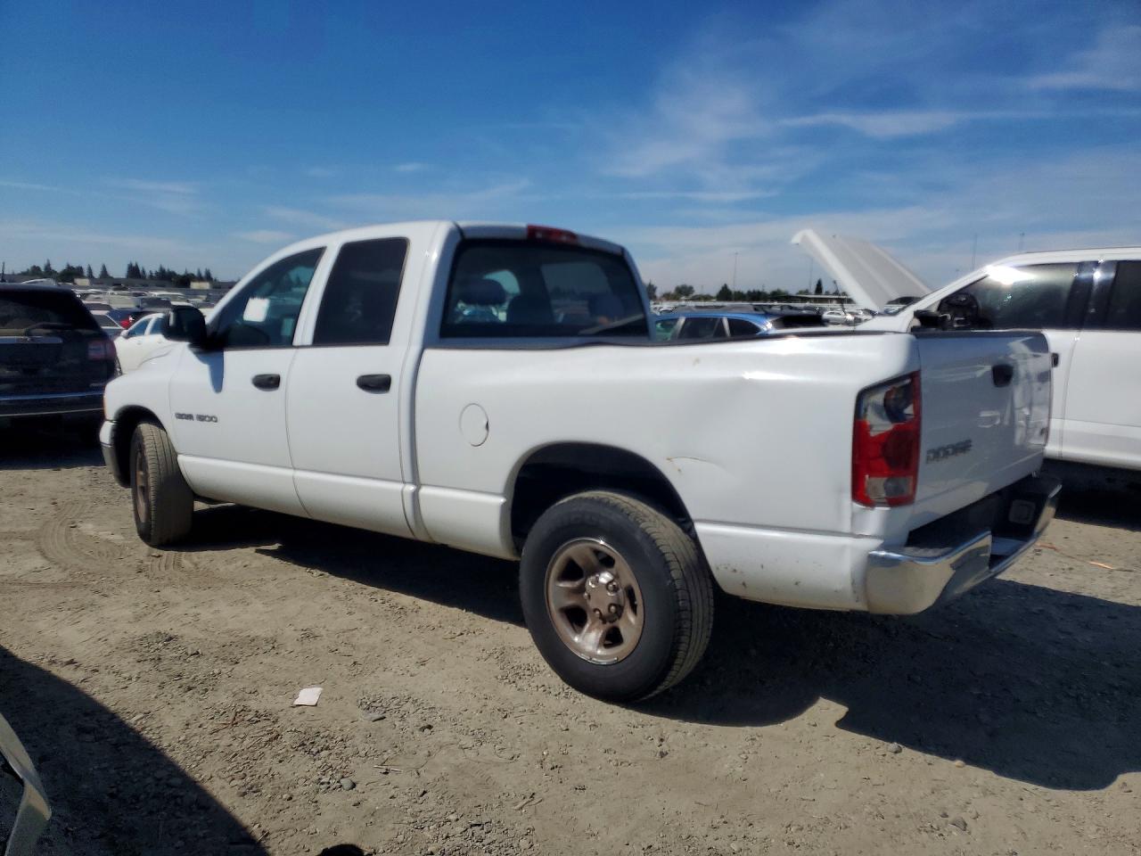 2004 Dodge Ram 1500 St Белый vin: 1D7HA18NX4S784953