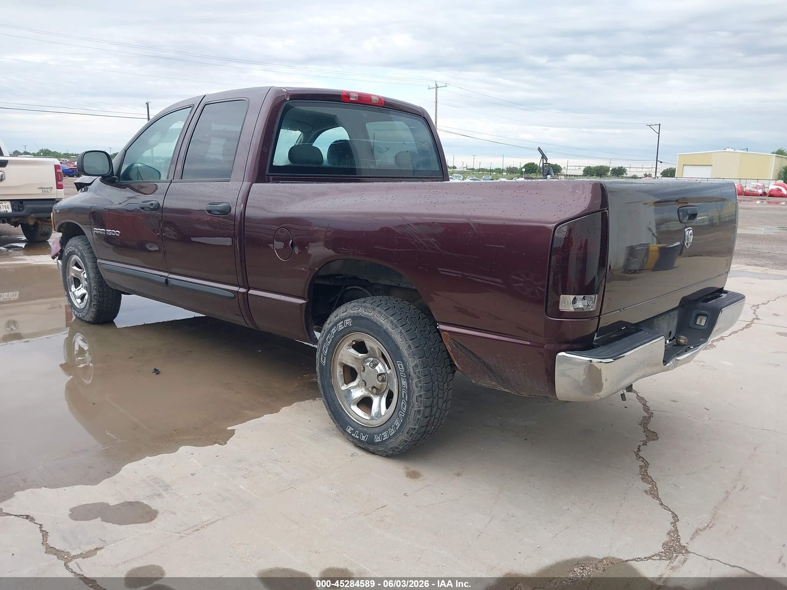 2005 Dodge Ram 1500 St Burgundy vin: 1D7HA18NX5S234170