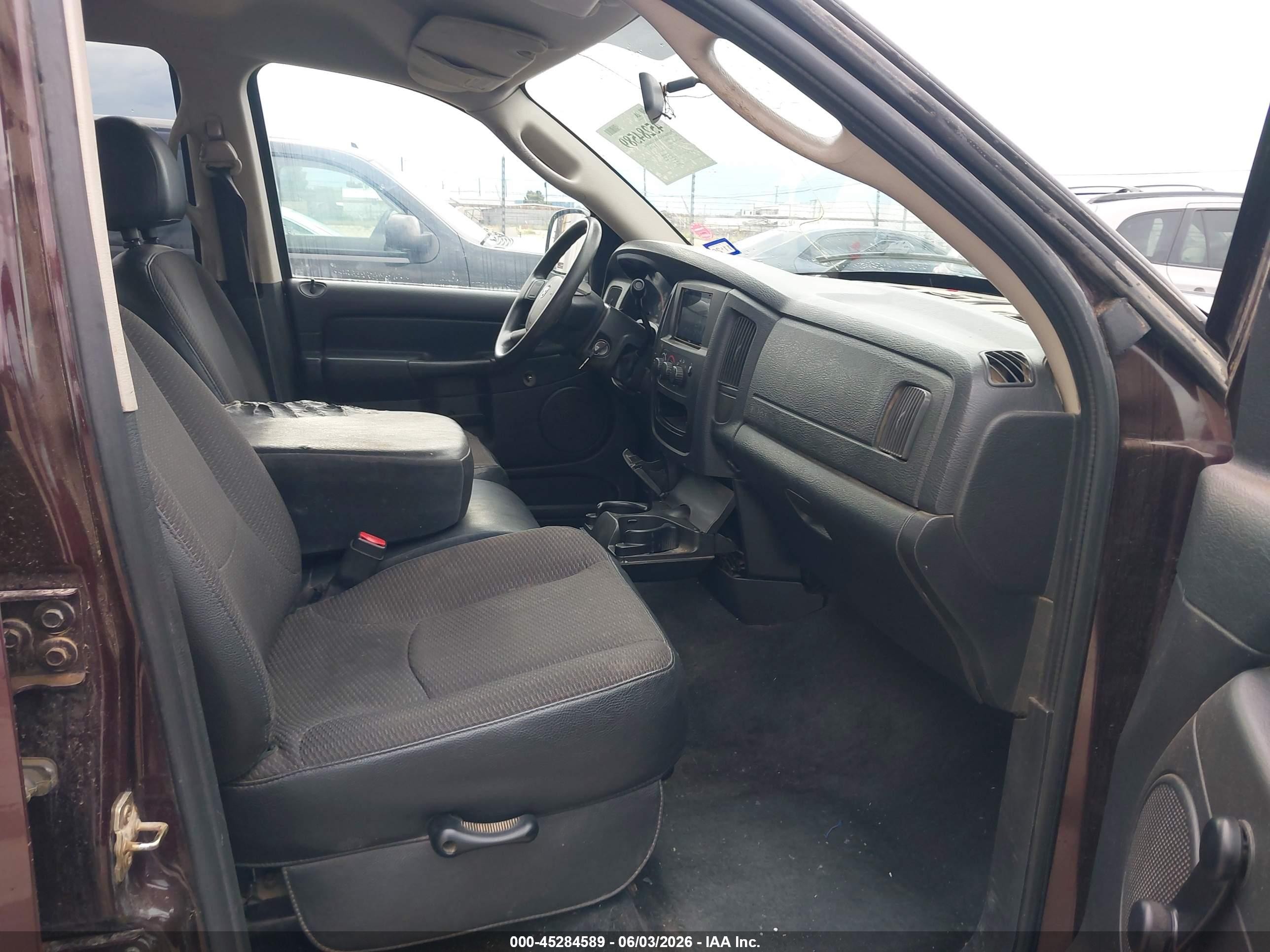 2005 Dodge Ram 1500 St Burgundy vin: 1D7HA18NX5S234170