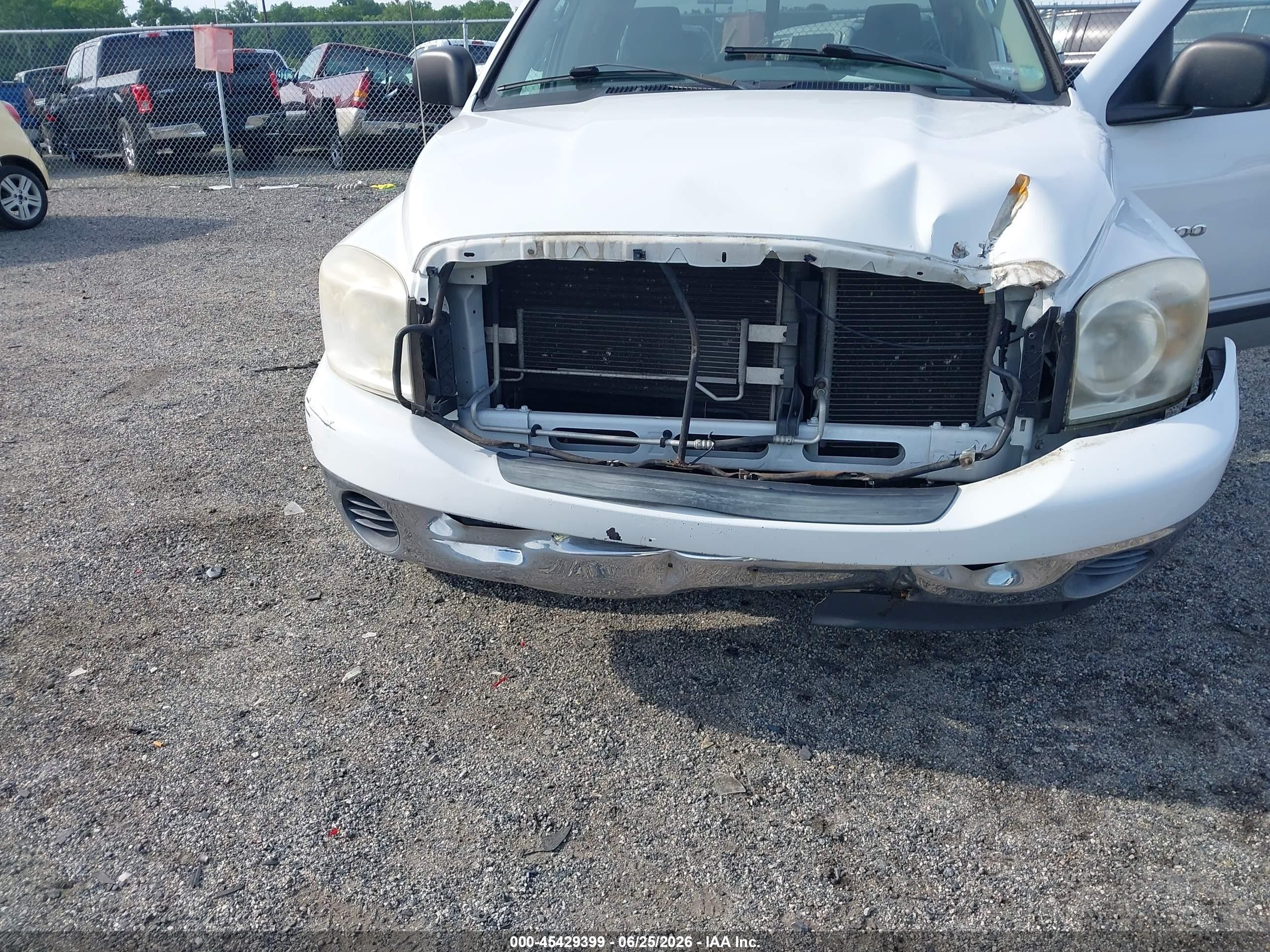 2007 Dodge Ram 1500 Slt White vin: 1D7HA18P07J597801