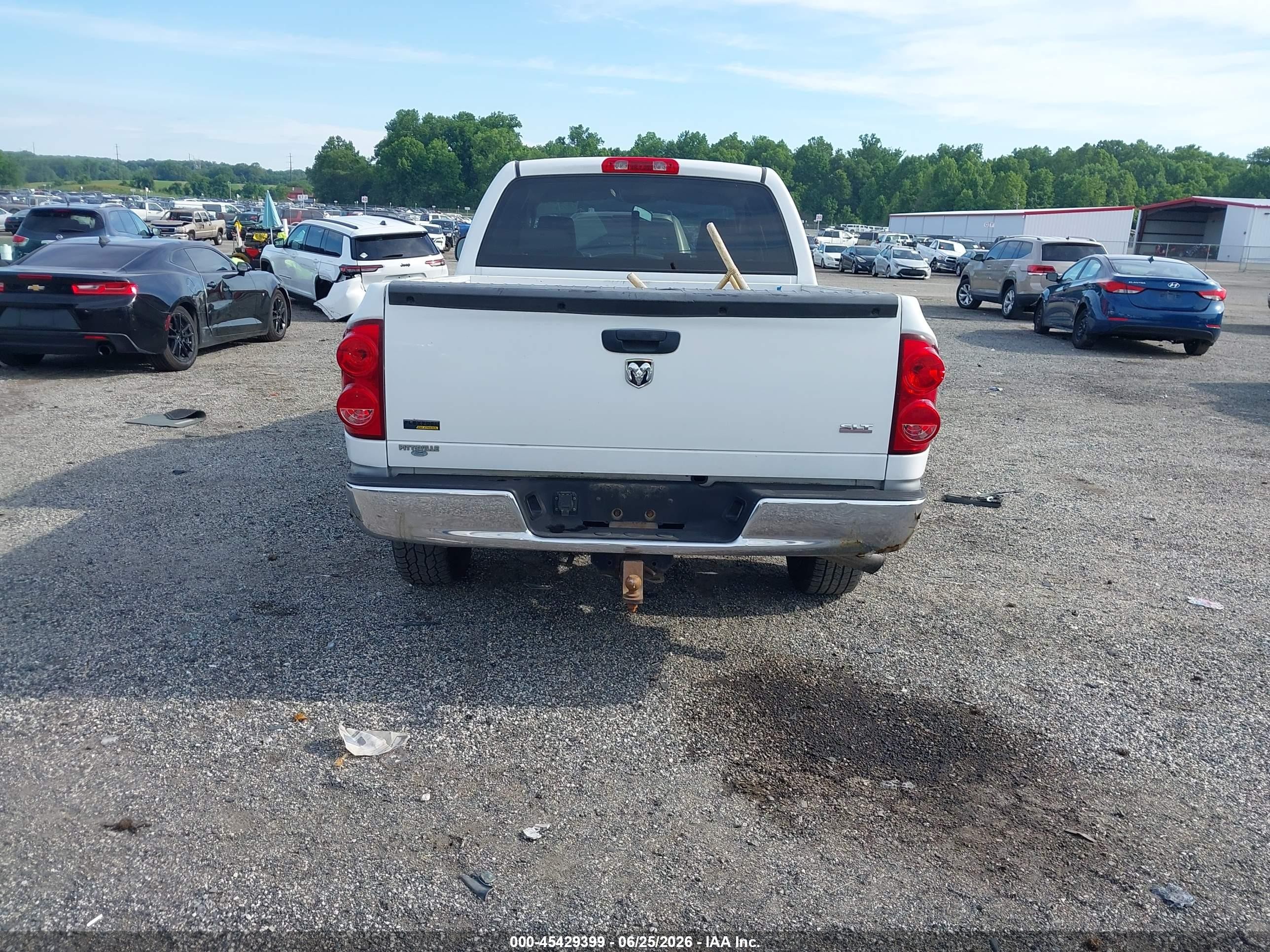 2007 Dodge Ram 1500 Slt White vin: 1D7HA18P07J597801