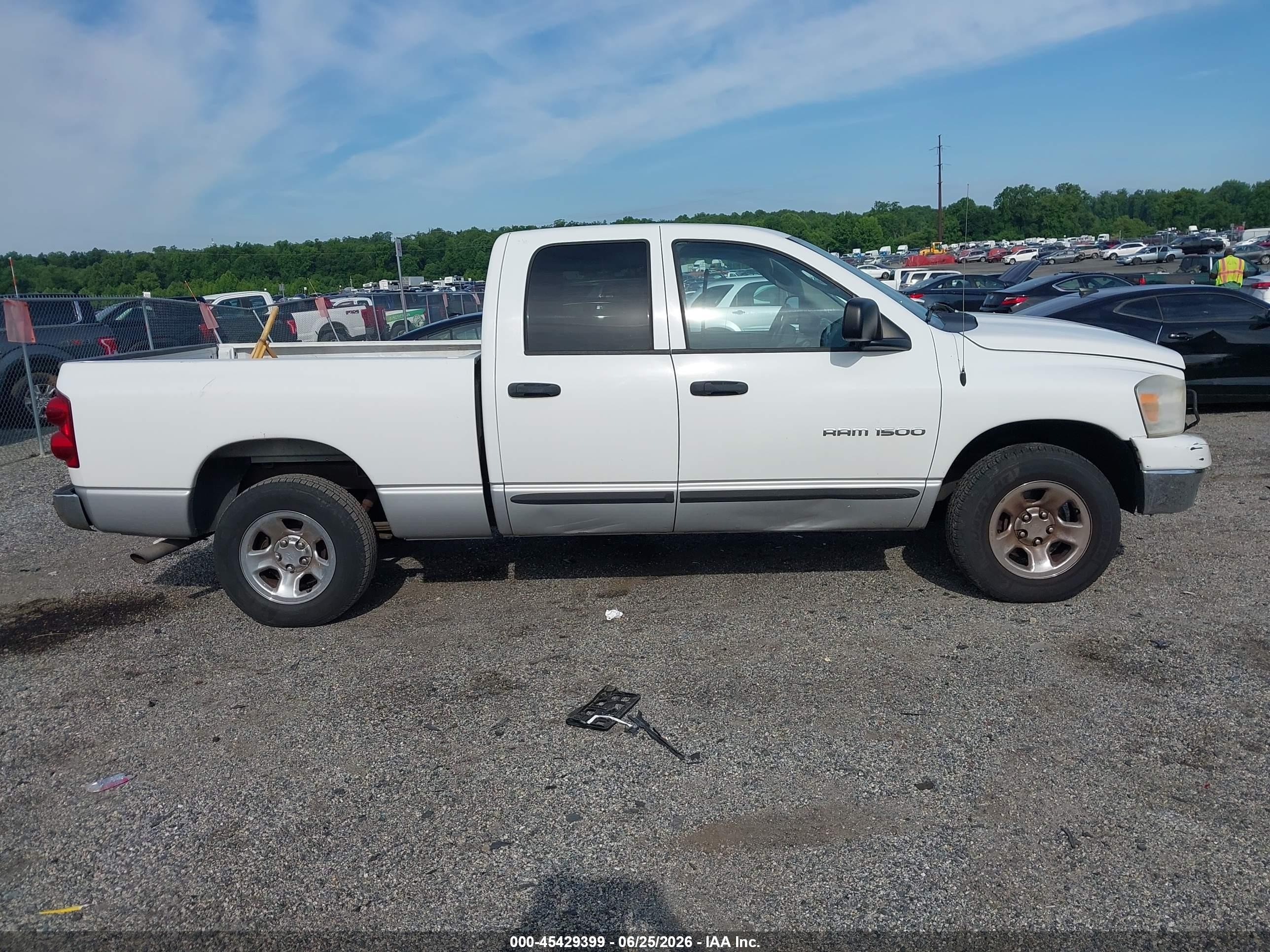 2007 Dodge Ram 1500 Slt White vin: 1D7HA18P07J597801