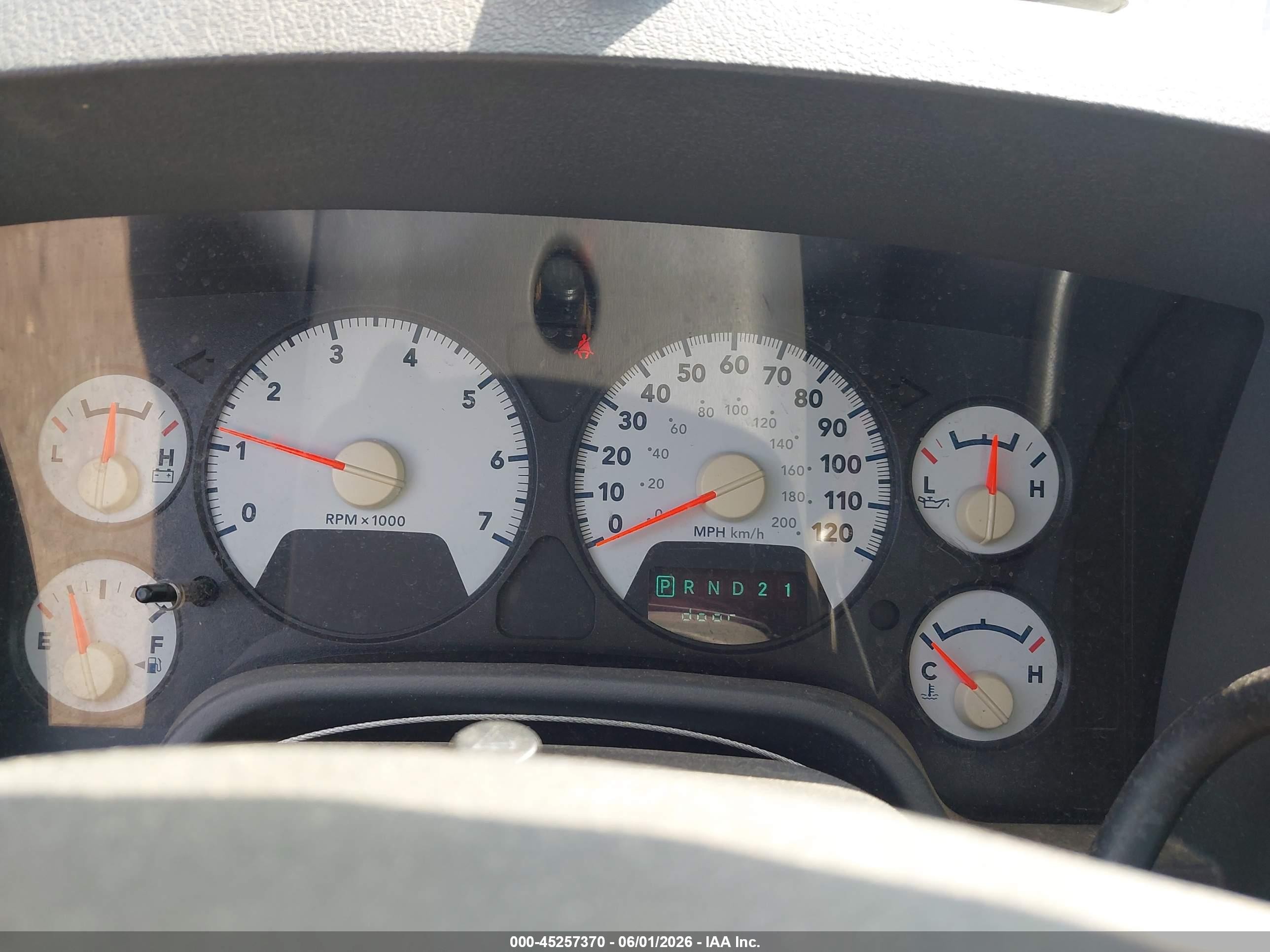 2007 Dodge Ram 1500 St White vin: 1D7HA18P07S203420