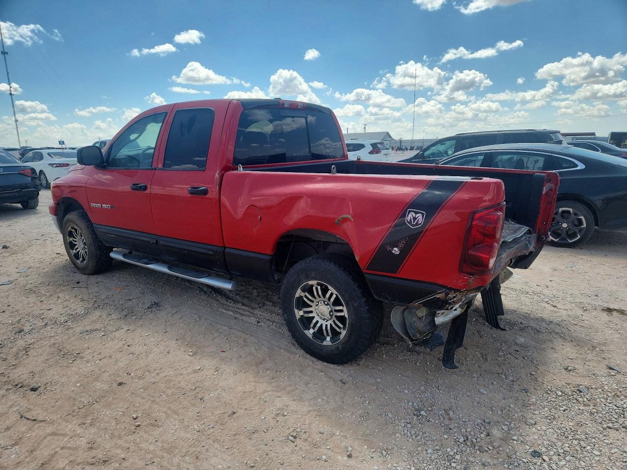 2007 Dodge Ram 1500 St Red vin: 1D7HA18P17S122166