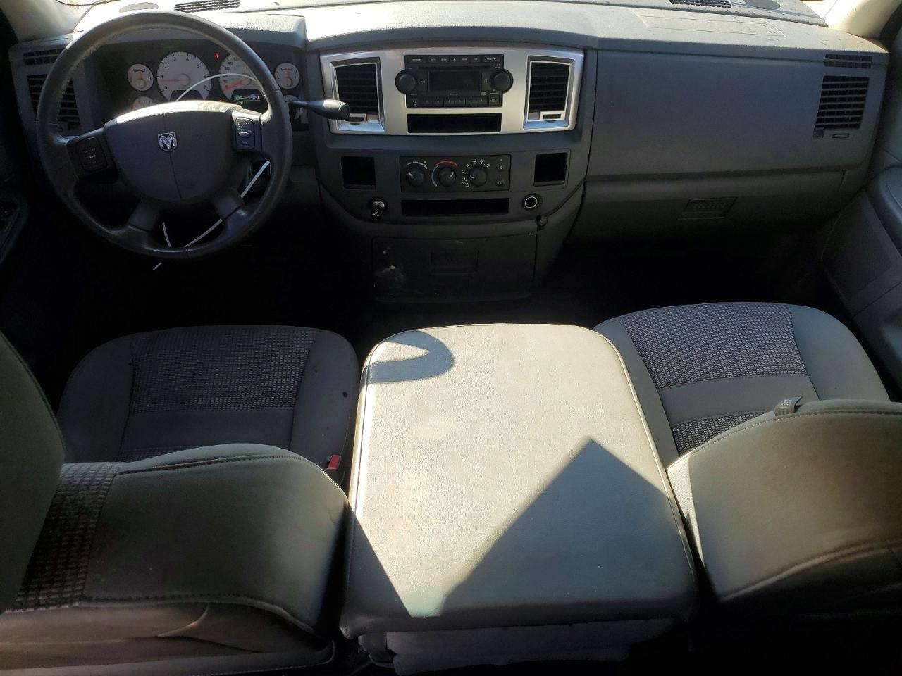 2007 Dodge Ram 1500 St Silver vin: 1D7HA18P27S230747