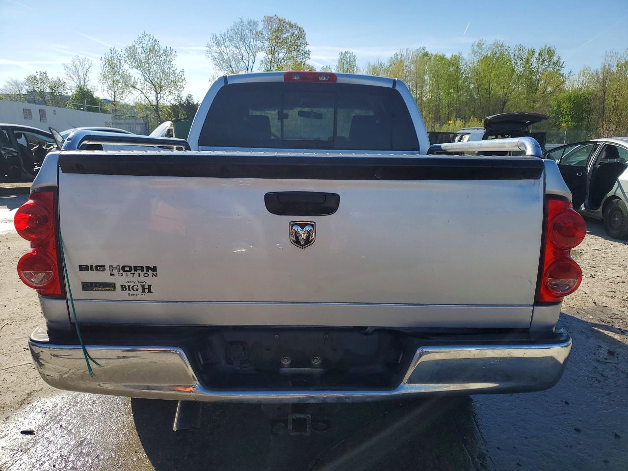 2007 Dodge Ram 1500 St Silver vin: 1D7HA18P27S230747
