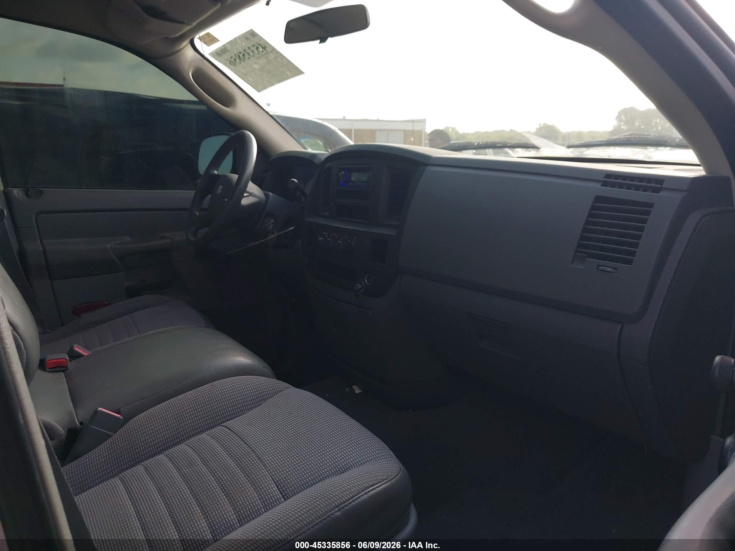 2007 Dodge Ram 1500 St White vin: 1D7HA18P27S251193