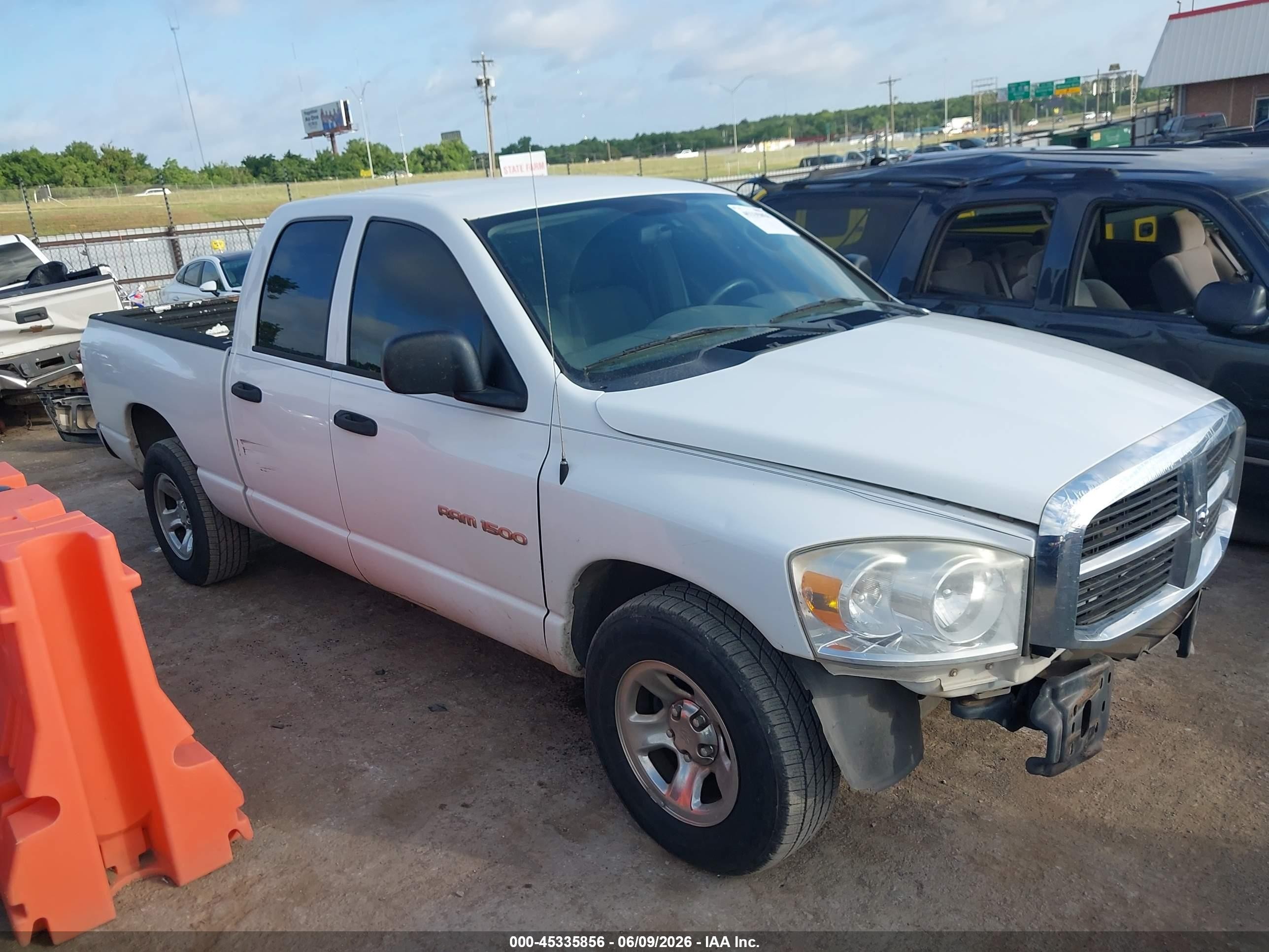 2007 Dodge Ram 1500 St White vin: 1D7HA18P27S251193