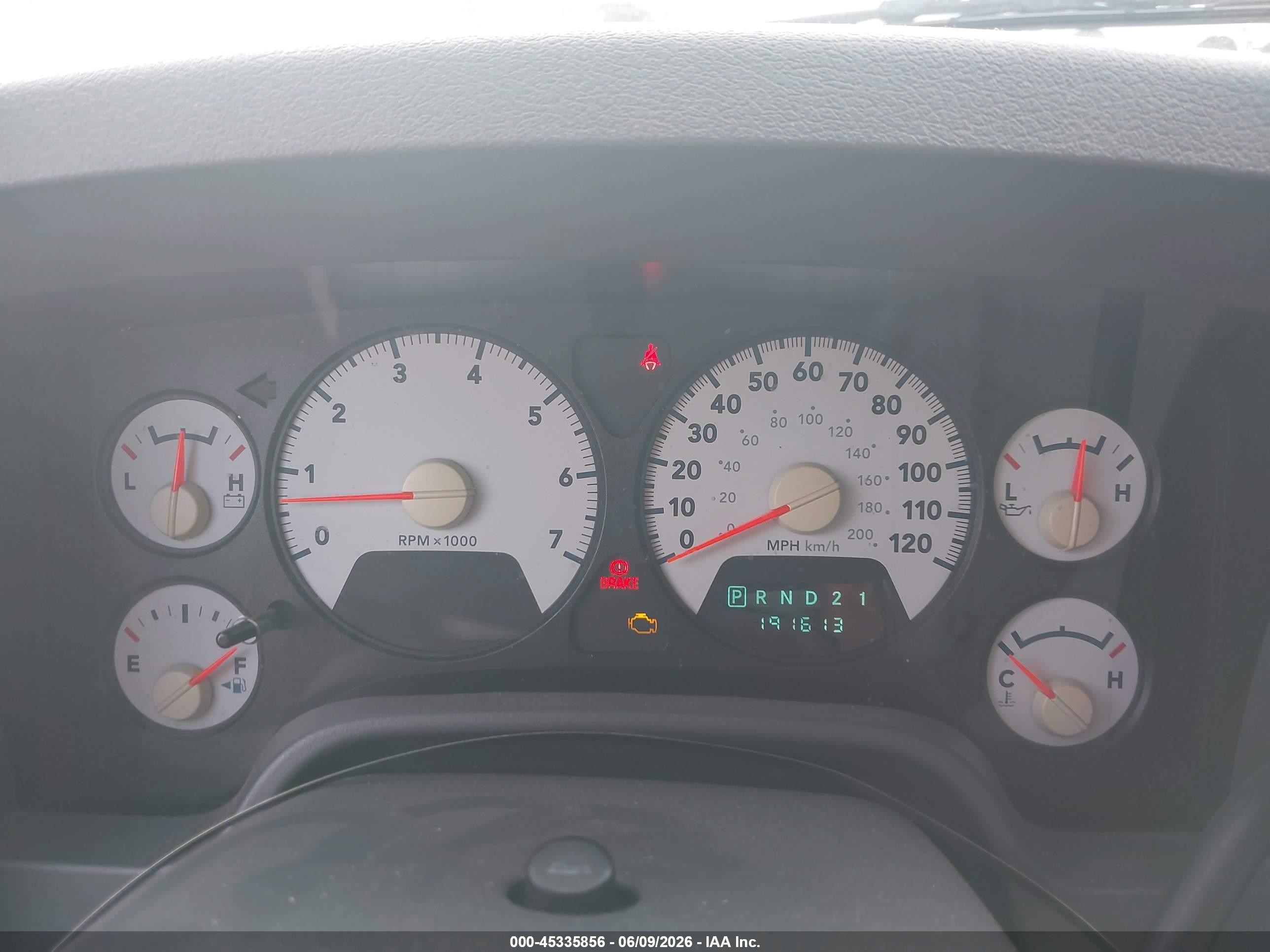 2007 Dodge Ram 1500 St White vin: 1D7HA18P27S251193