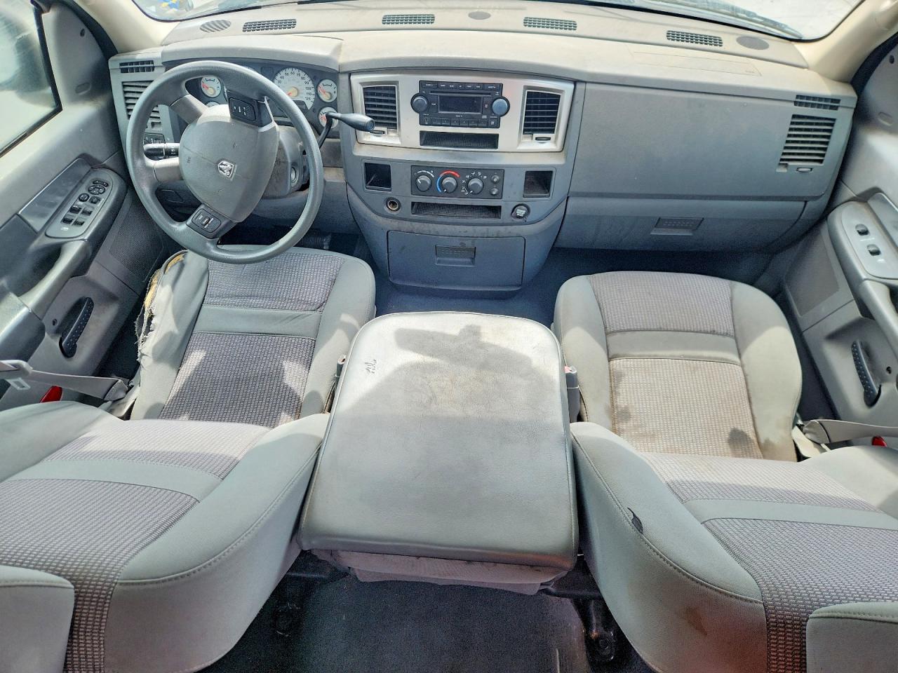 2007 Dodge Ram 1500 St Серый vin: 1D7HA18P47S181602