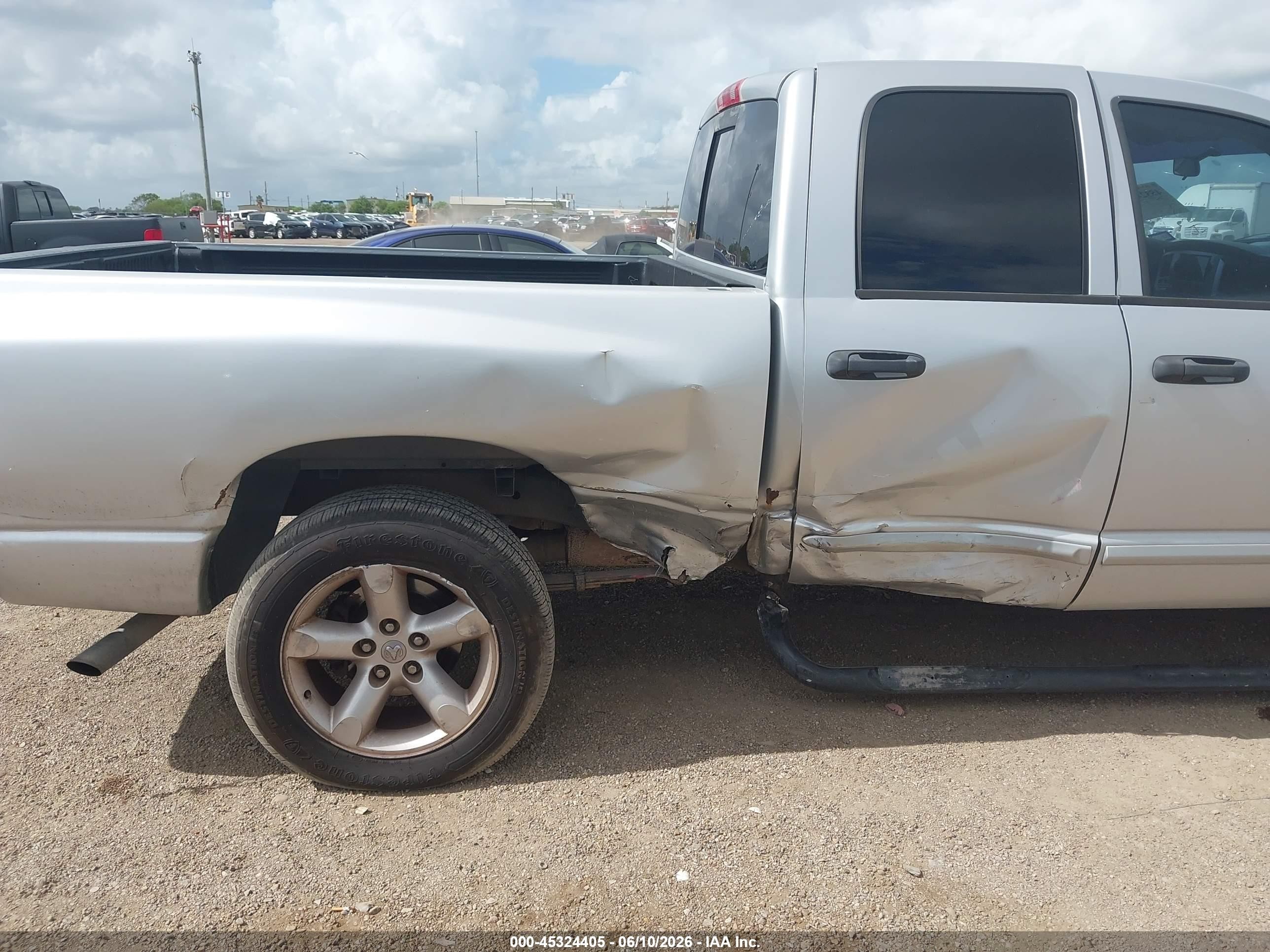 2007 Dodge Ram 1500 Slt Silver vin: 1D7HA18P57J502746