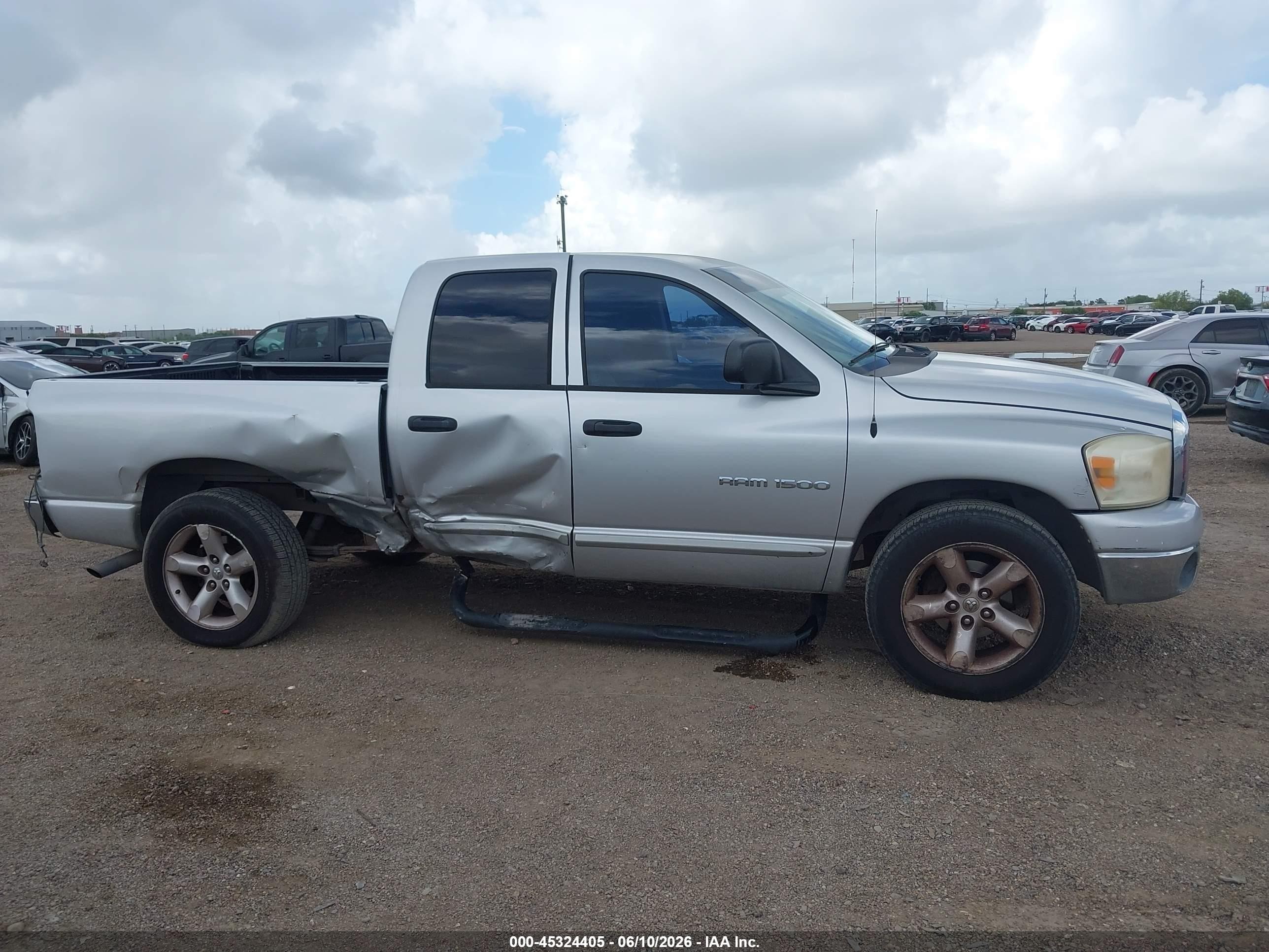 2007 Dodge Ram 1500 Slt Silver vin: 1D7HA18P57J502746