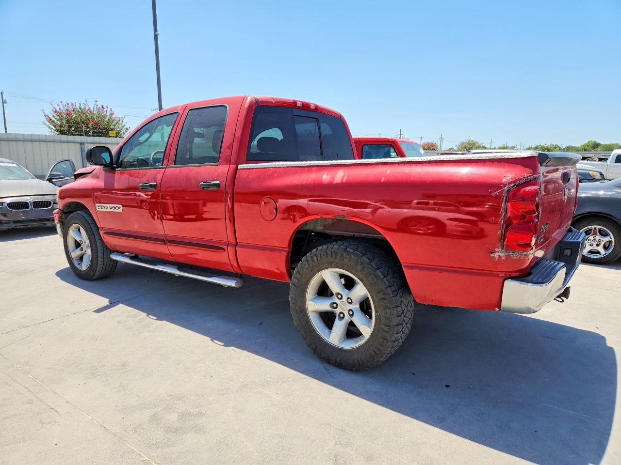 2007 Dodge Ram 1500 St Red vin: 1D7HA18P57S114376