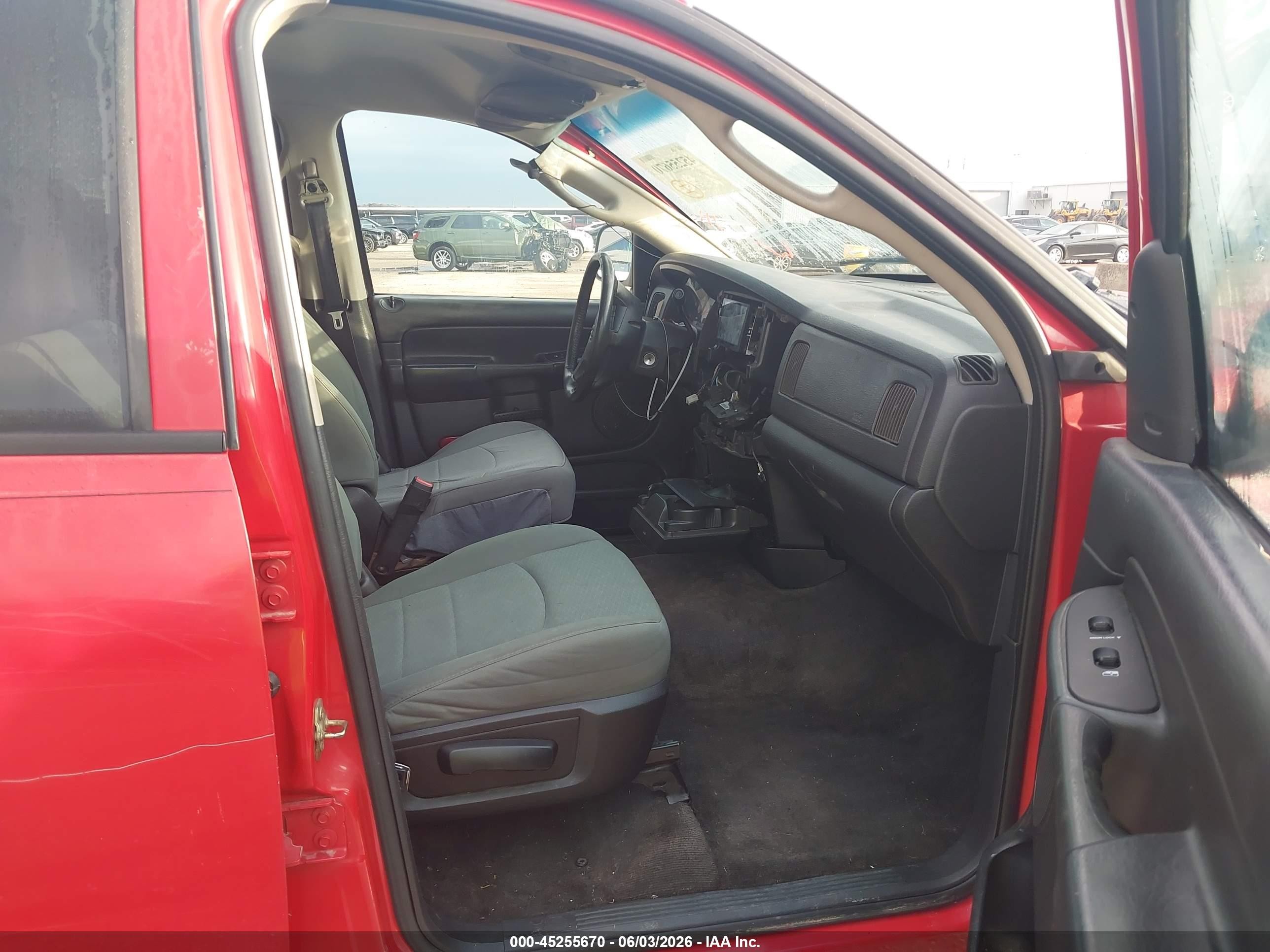 2002 Dodge Ram 1500 St Красный vin: 1D7HA18Z22J266793
