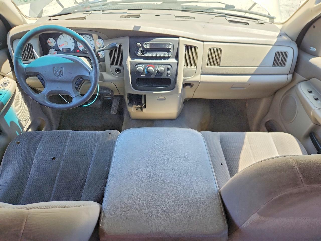 2002 Dodge Ram 1500 Tan vin: 1D7HA18Z62S556870