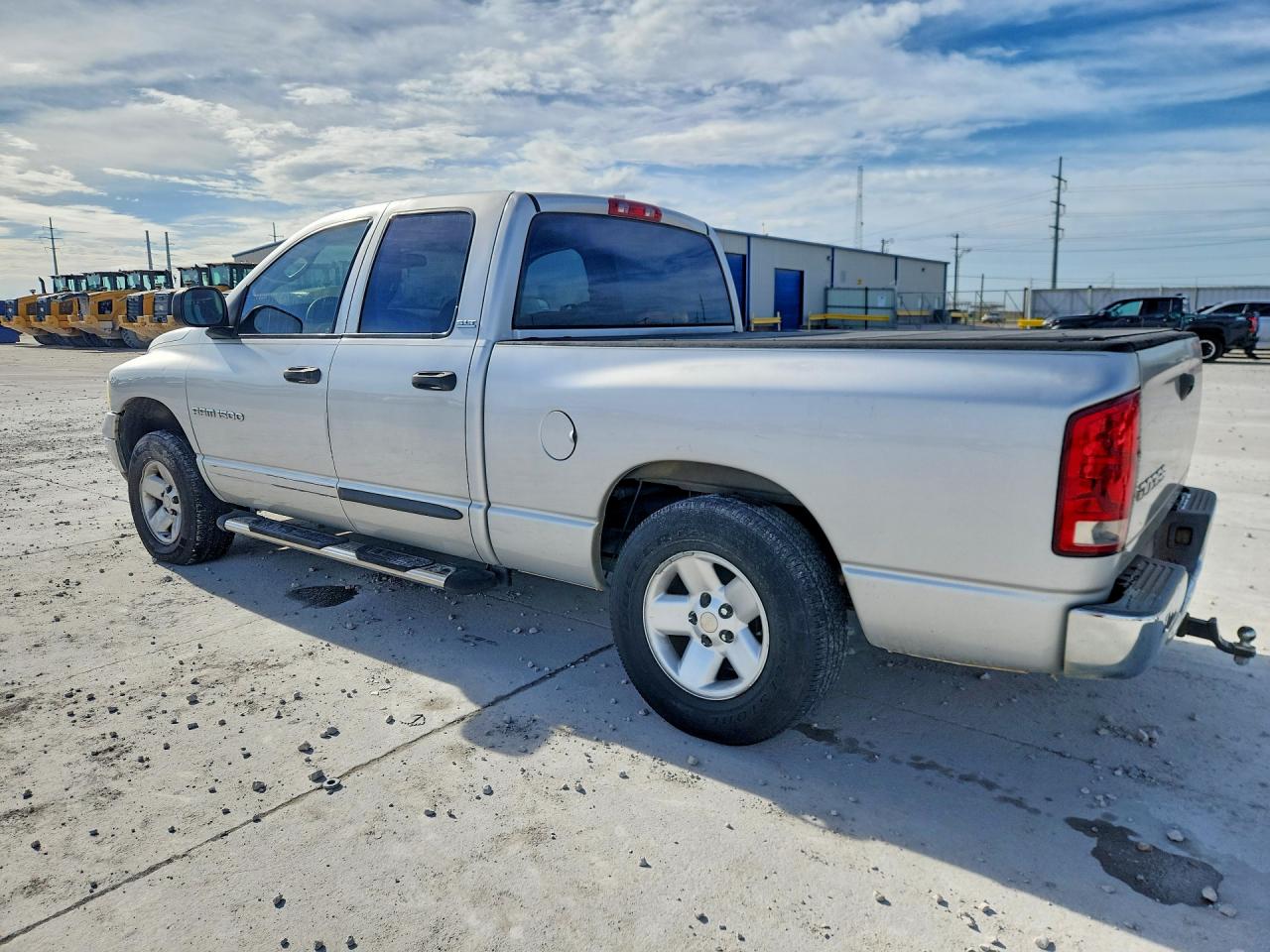 2002 Dodge Ram 1500 Silver vin: 1D7HA18ZX2S725580