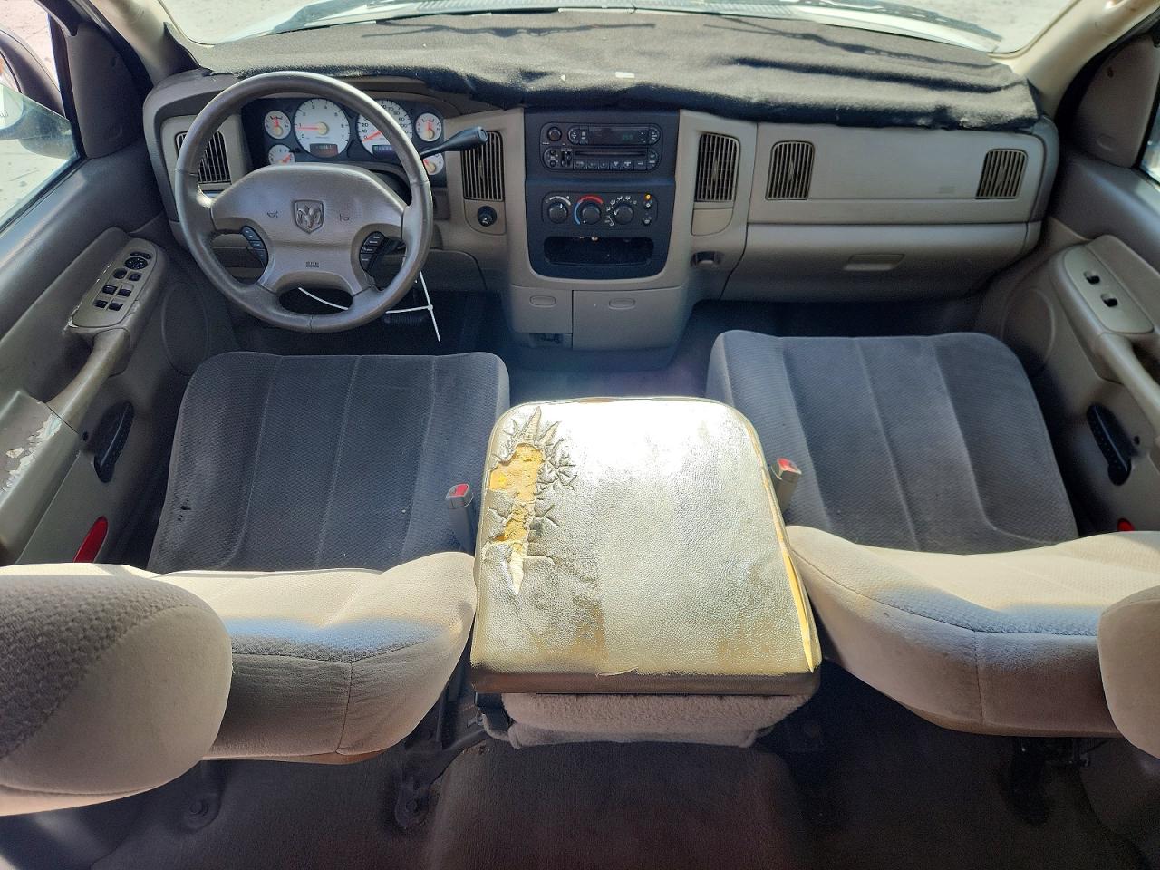 2002 Dodge Ram 1500 Silver vin: 1D7HA18ZX2S725580
