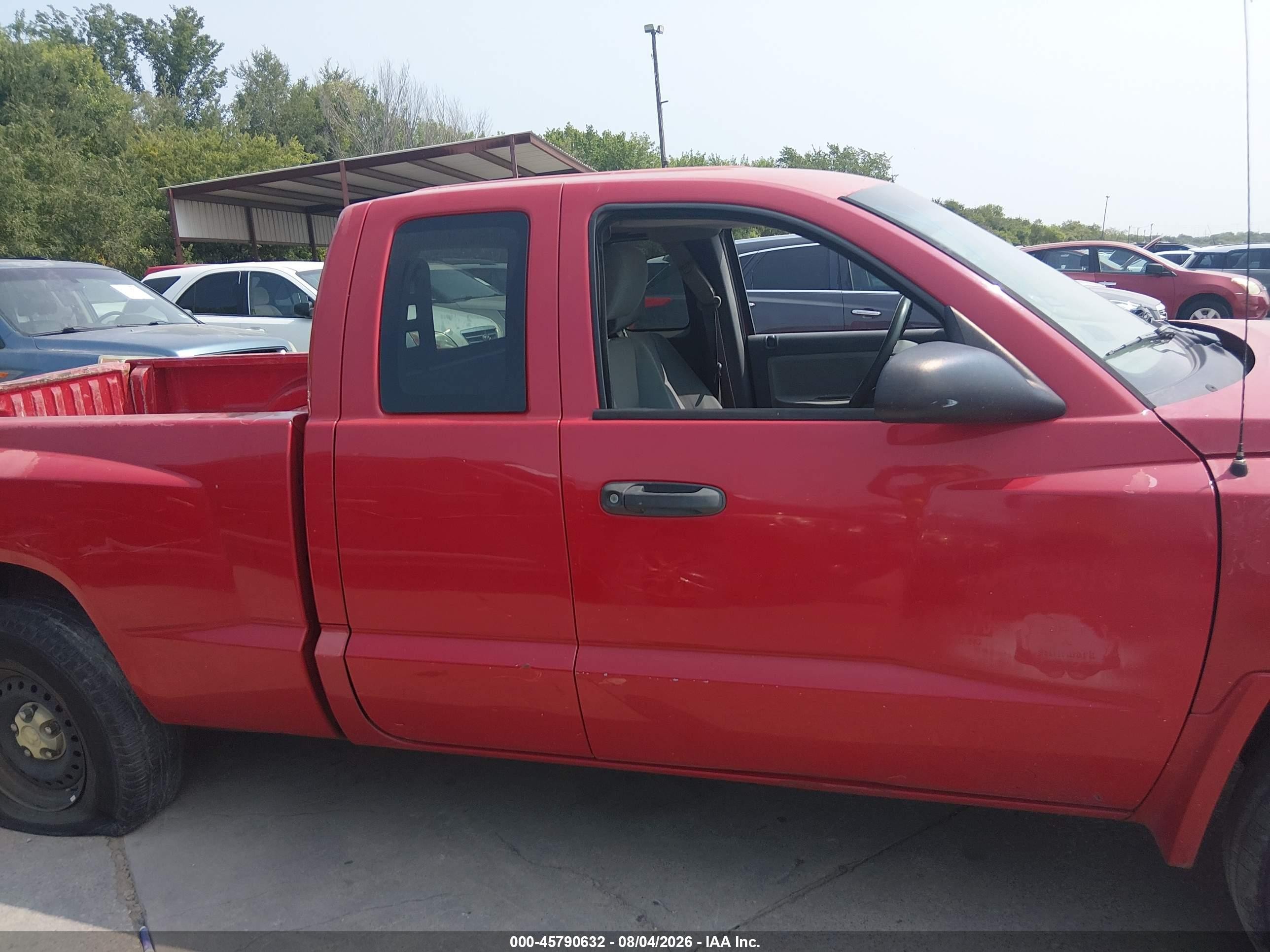2005 Dodge Dakota St Red vin: 1D7HE22K05S254940