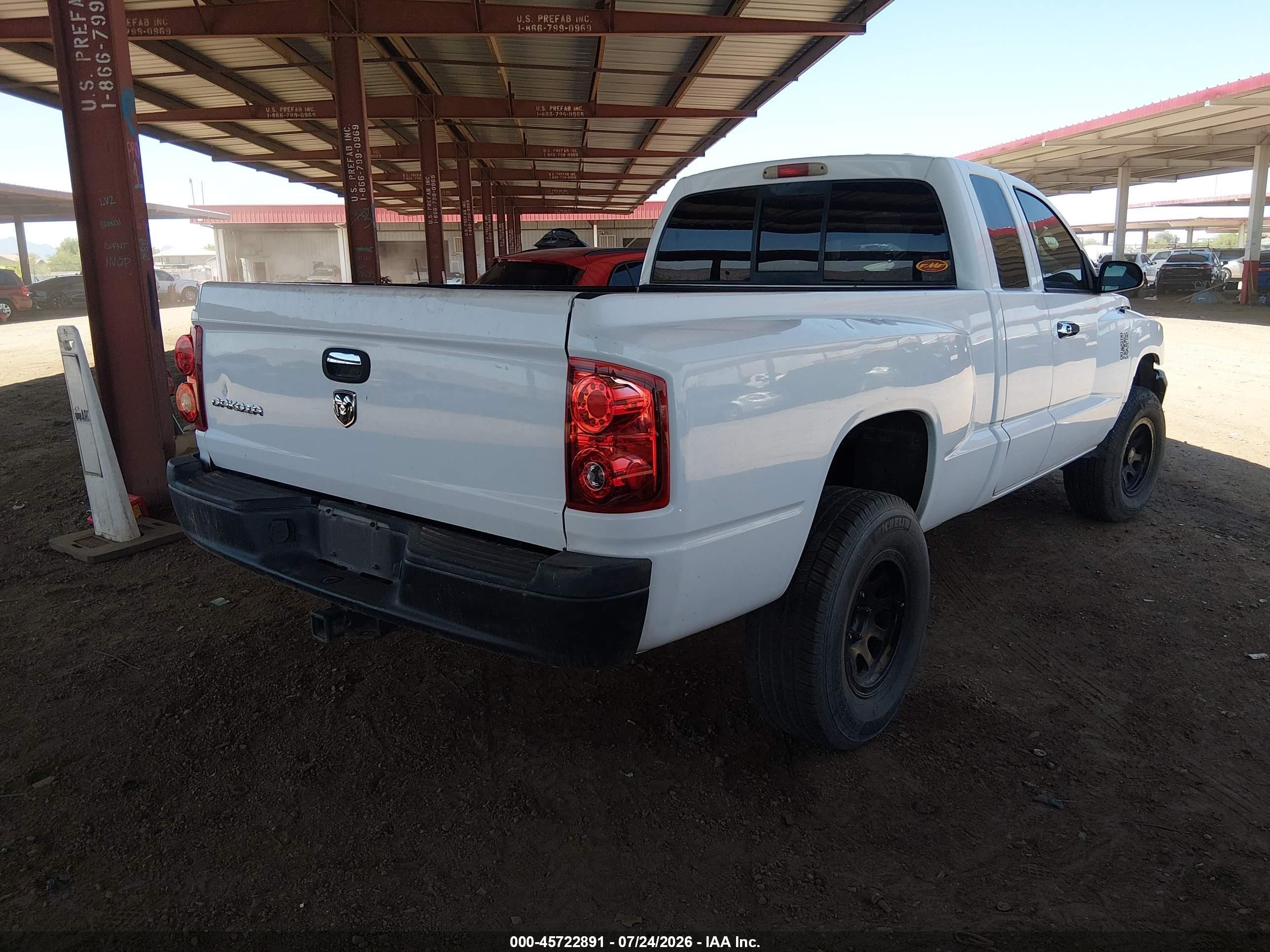 2005 Dodge Dakota St White vin: 1D7HE22K15S157634
