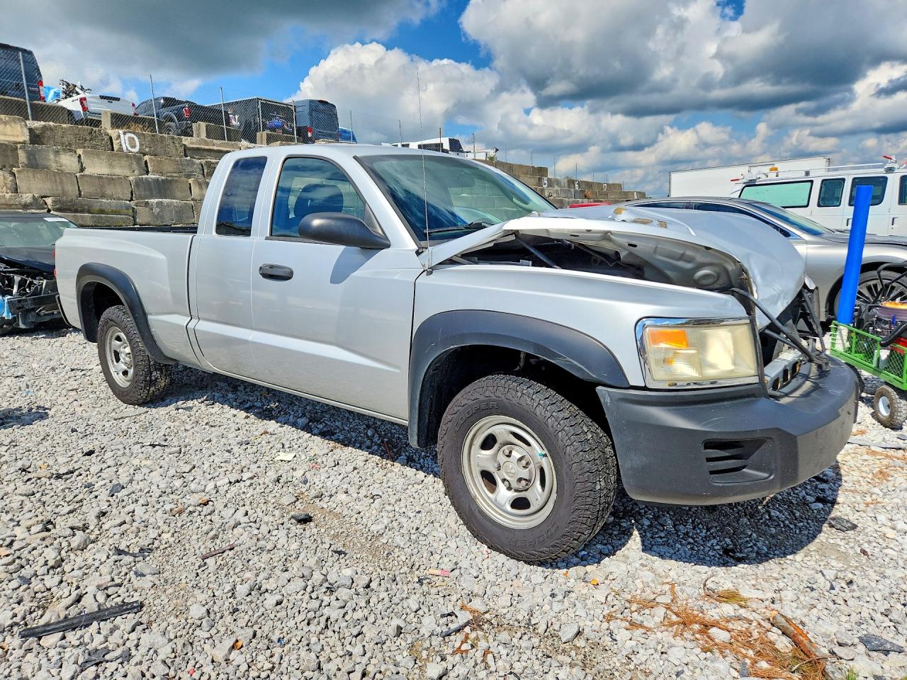 2008 Dodge Dakota St Gray vin: 1D7HE22K28S564754