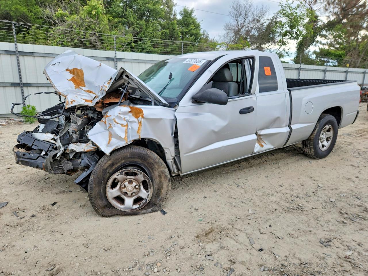 2005 Dodge Dakota St Silver vin: 1D7HE22K35S202749