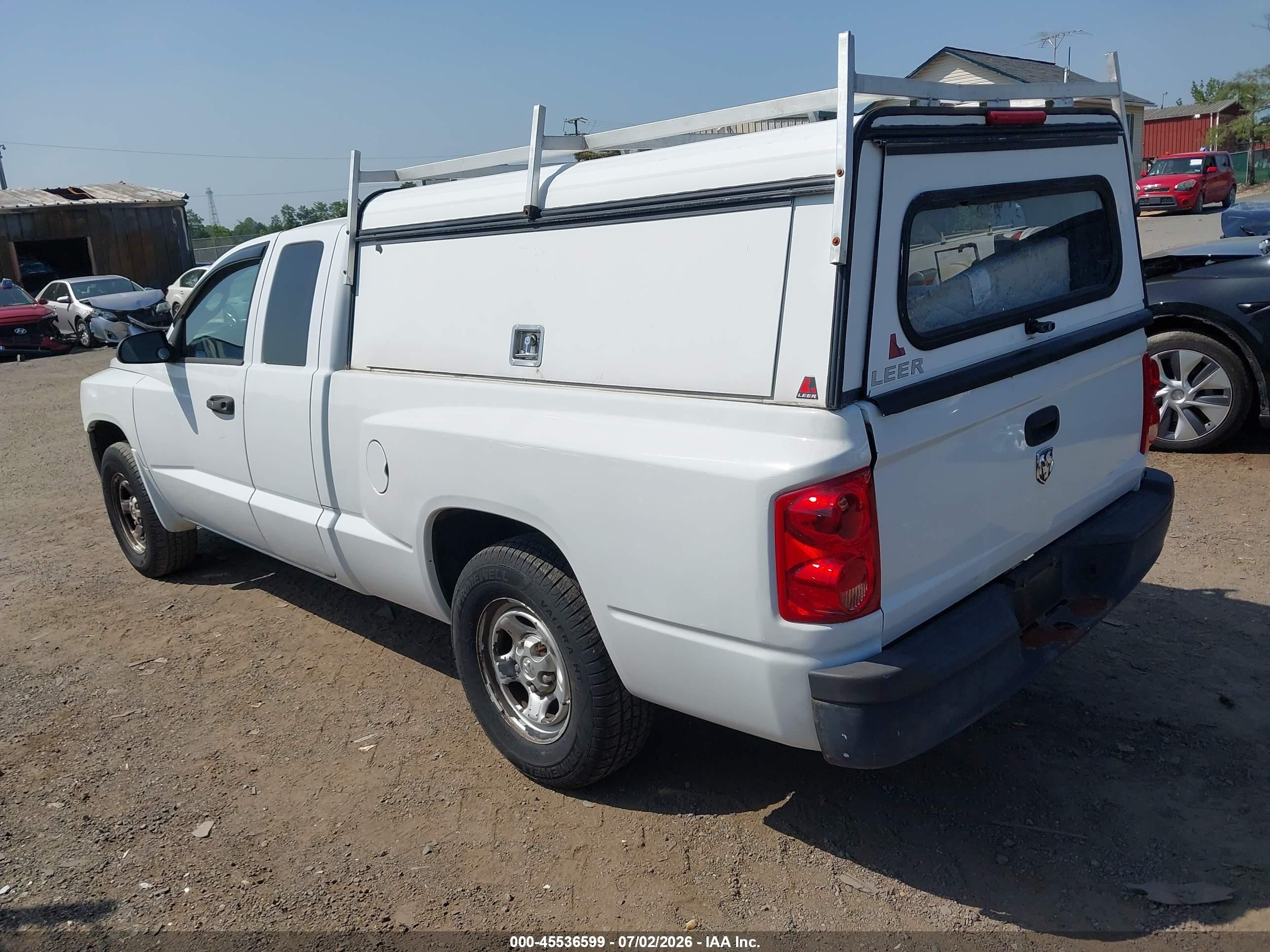 2008 Dodge Dakota St White vin: 1D7HE22K38S514283