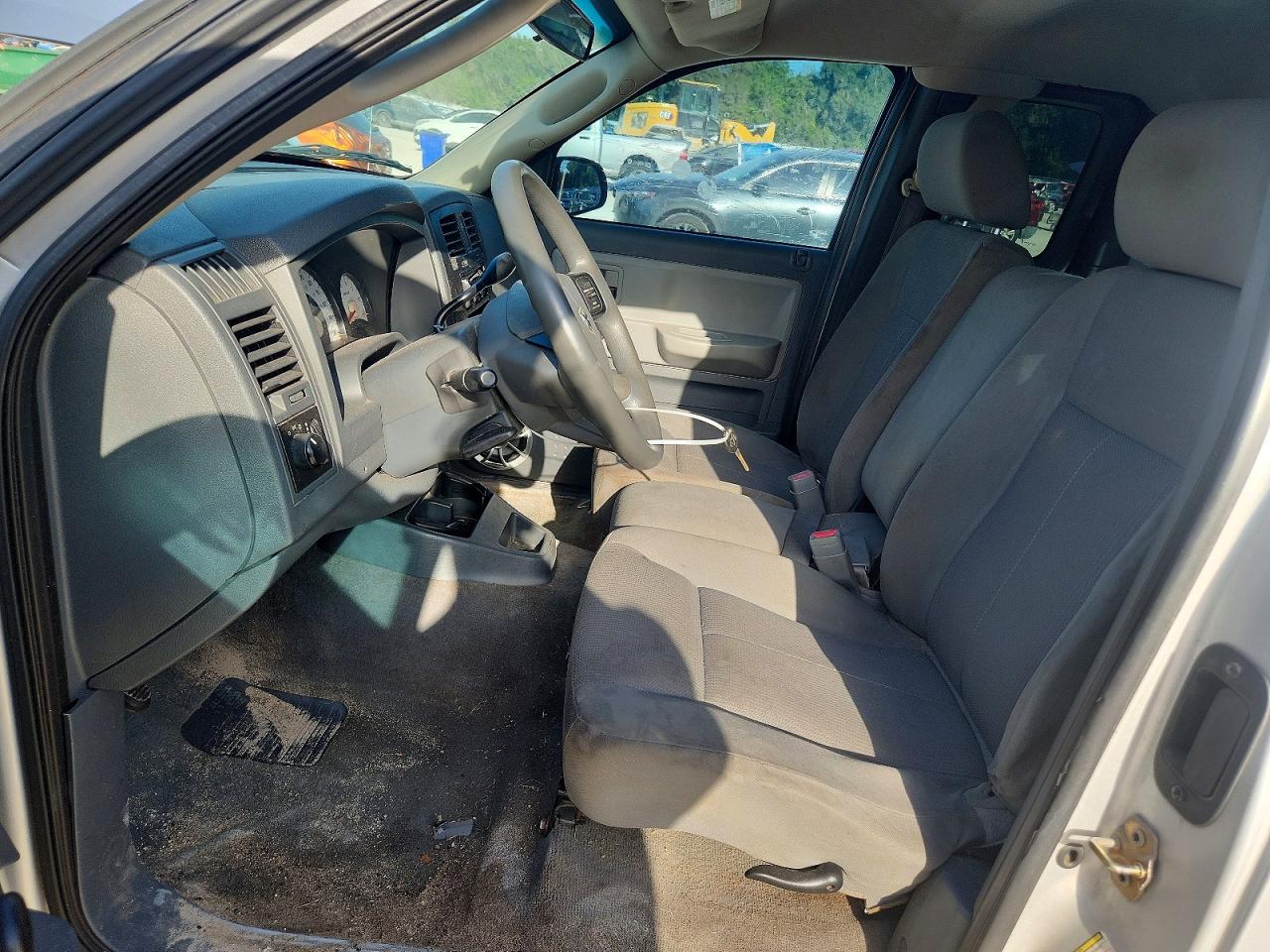2006 Dodge Dakota St Silver vin: 1D7HE22K46S503760