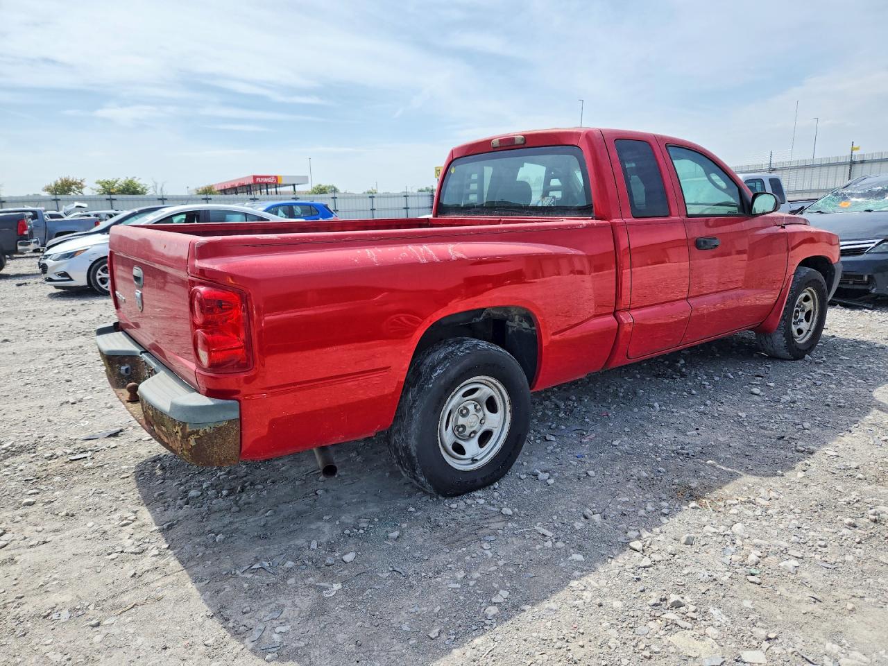 2005 Dodge Dakota St Red vin: 1D7HE22K55S289683