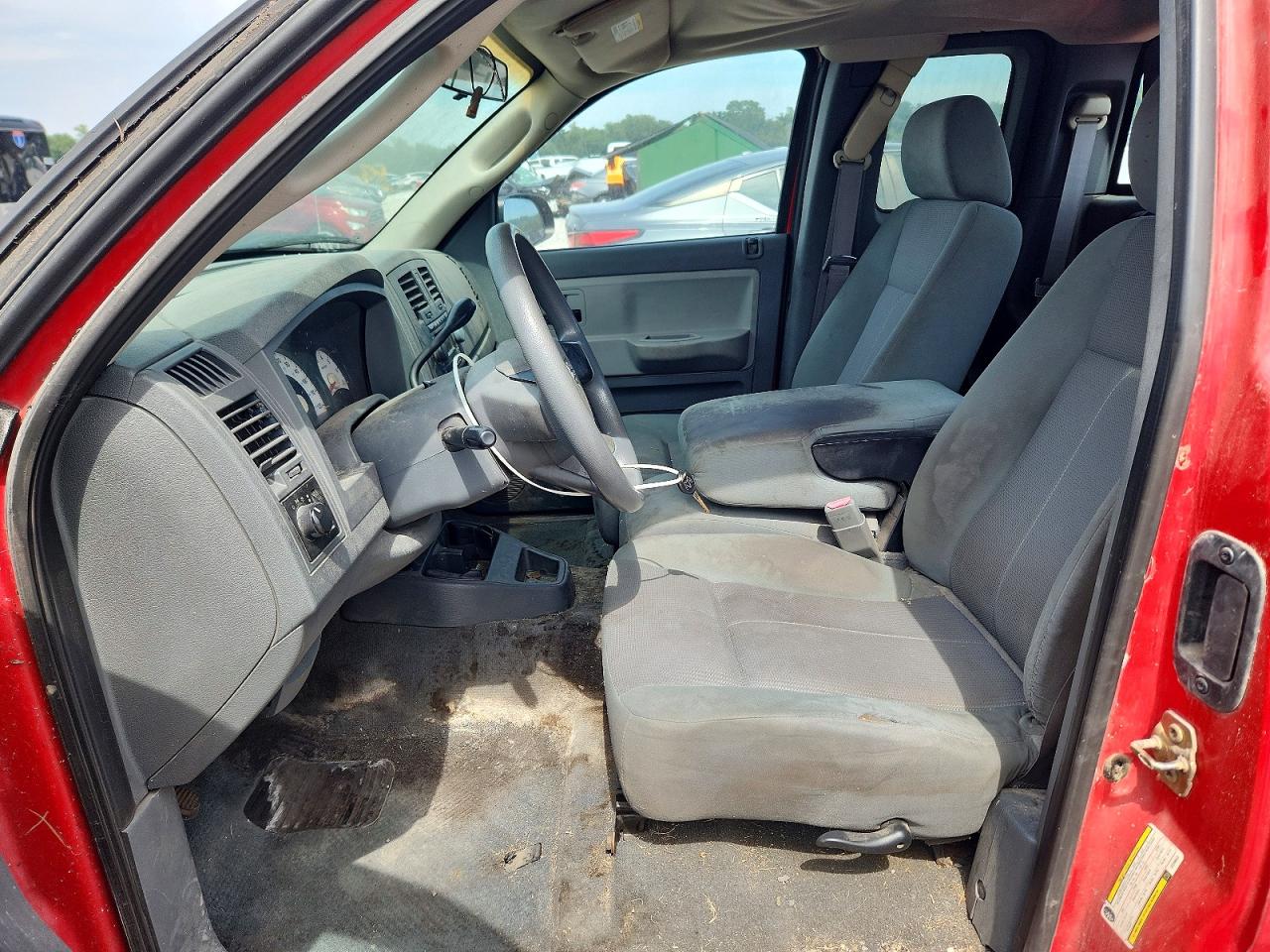 2005 Dodge Dakota St Red vin: 1D7HE22K55S289683