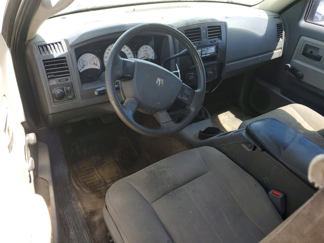 2005 Dodge Dakota St Gray vin: 1D7HE22K65S186918