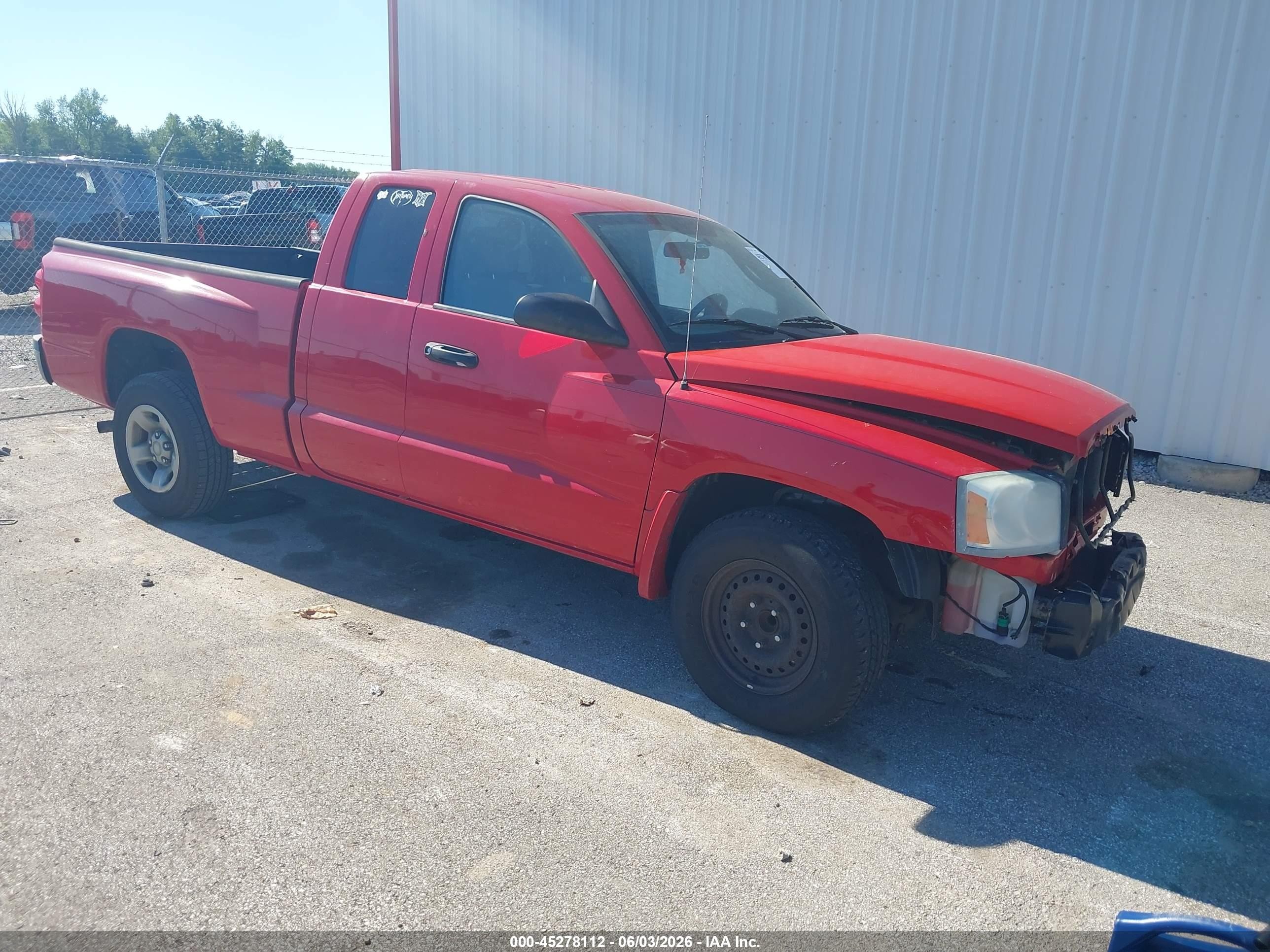 2005 Dodge Dakota St Red vin: 1D7HE22K75S244812