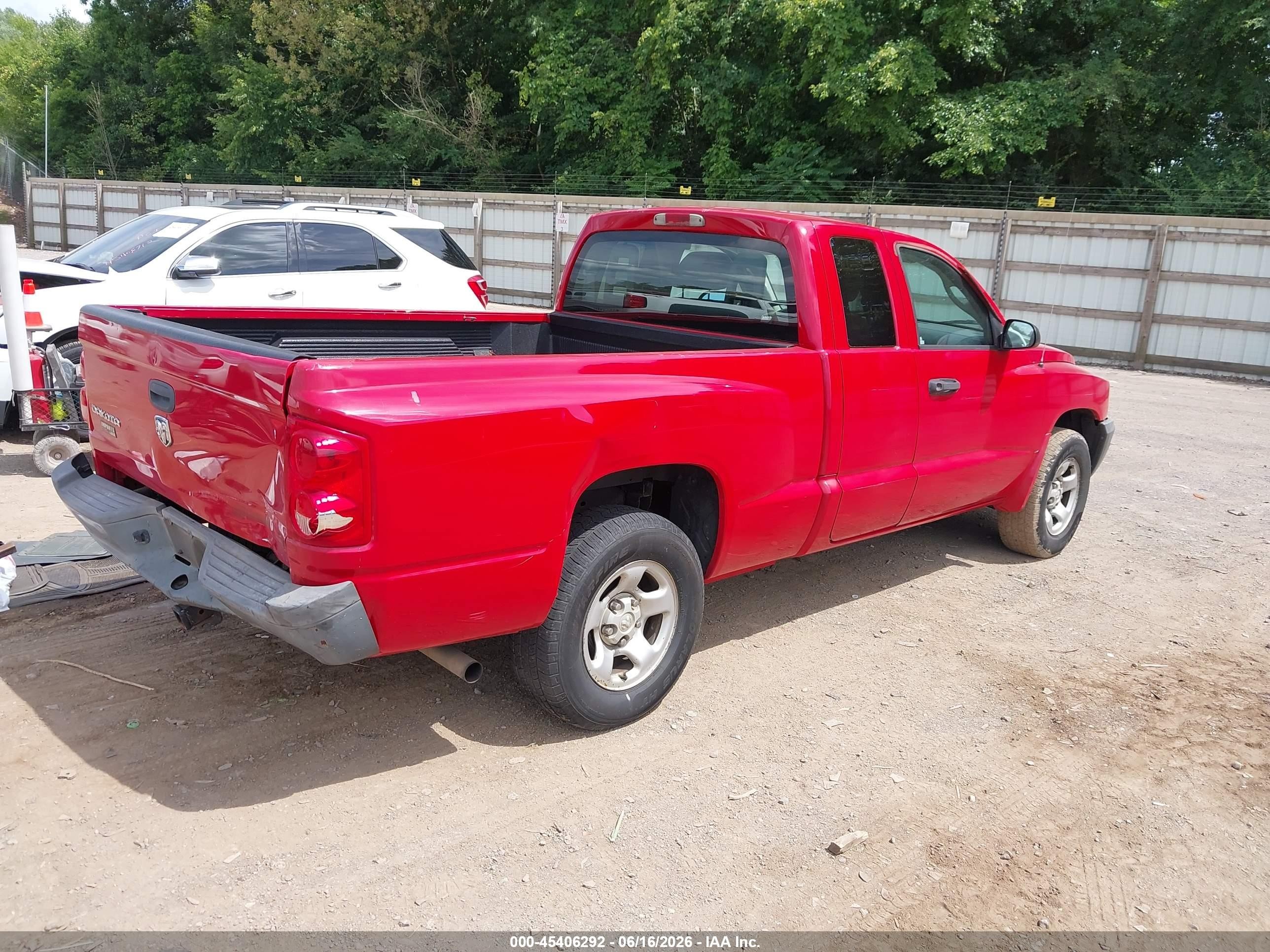 2005 Dodge Dakota St Red vin: 1D7HE22KX5S126804