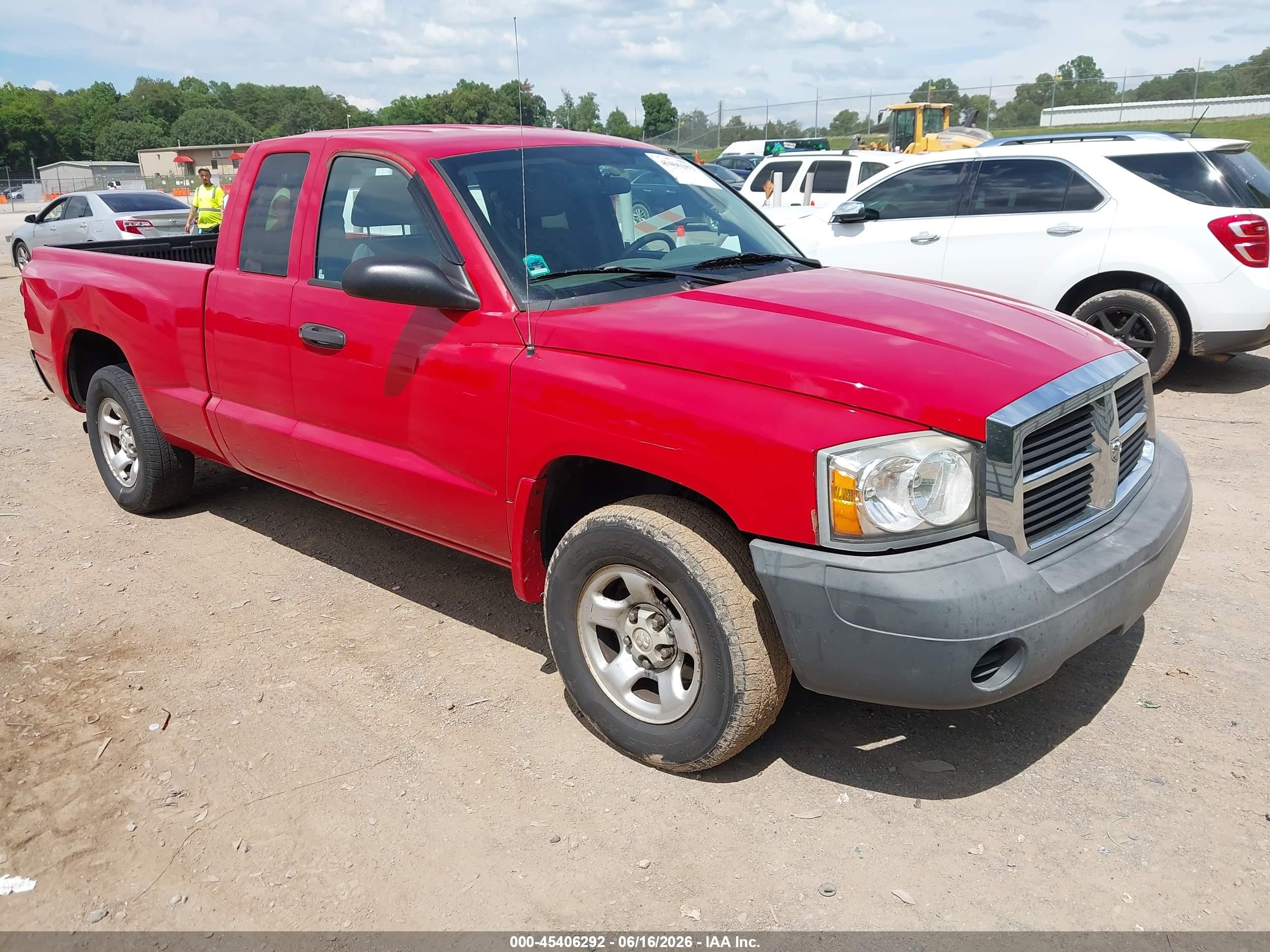 2005 Dodge Dakota St Red vin: 1D7HE22KX5S126804