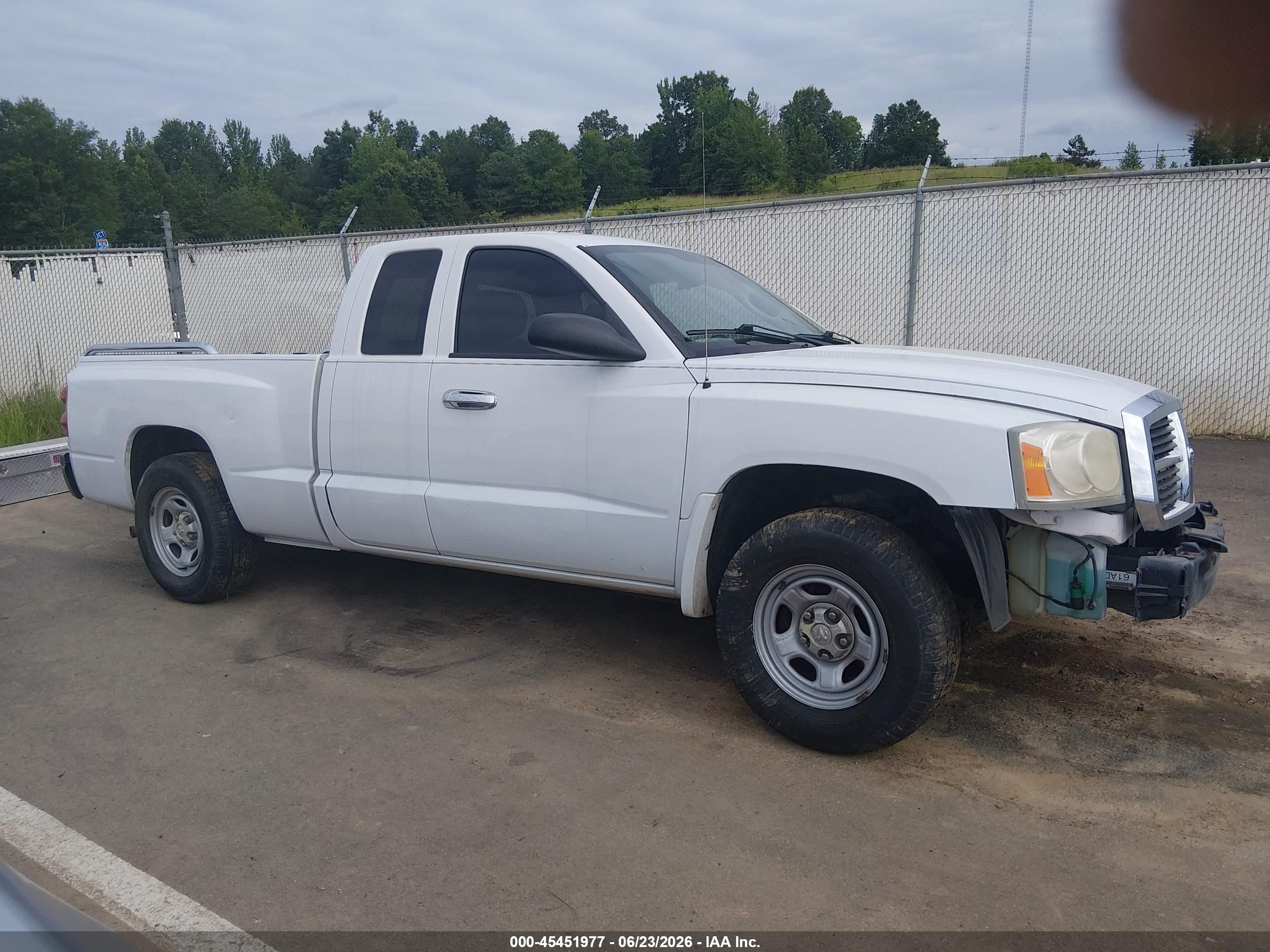 2006 Dodge Dakota St White vin: 1D7HE22KX6S544247