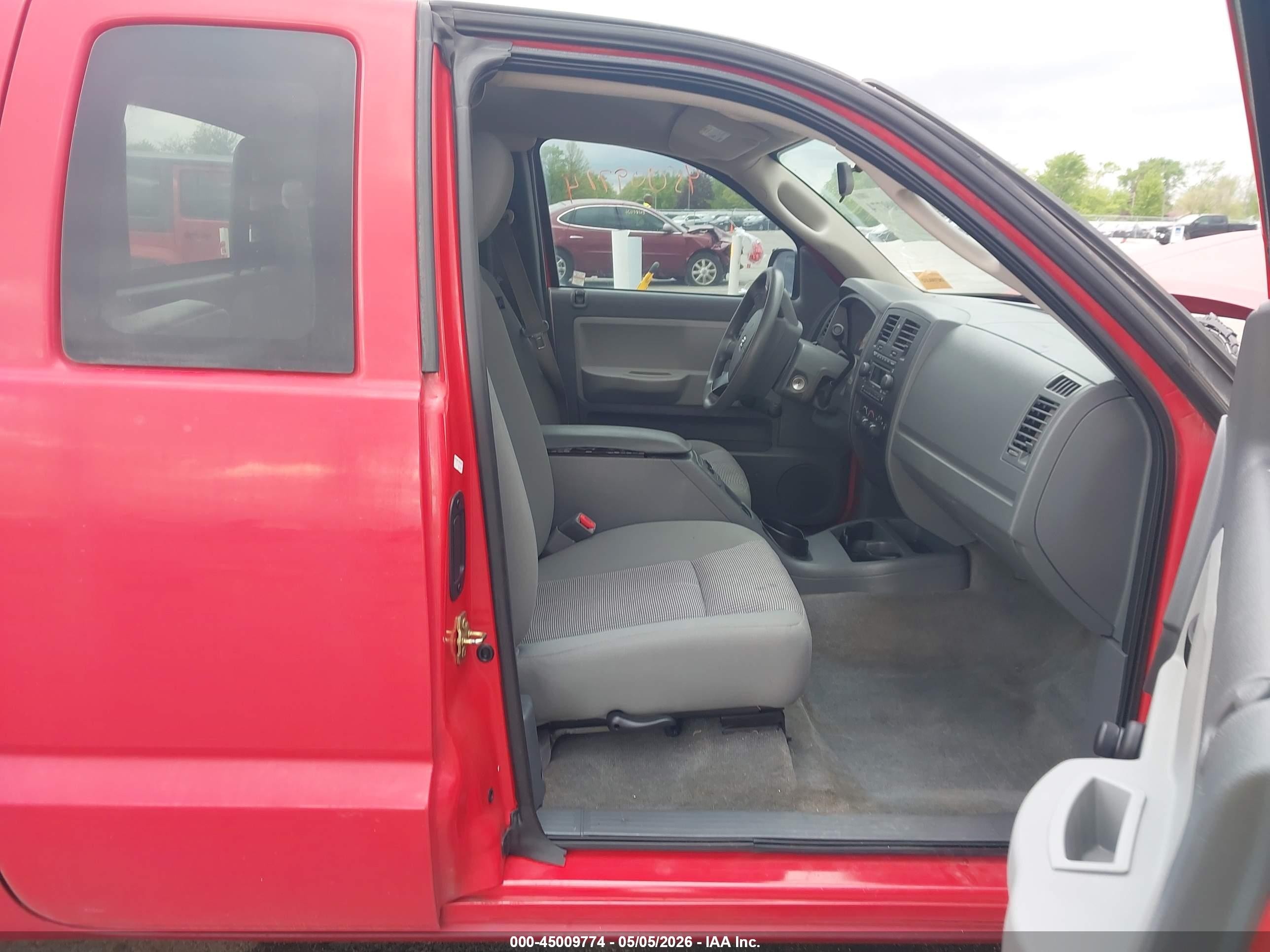 2007 Dodge Dakota St Red vin: 1D7HE22KX7S126949