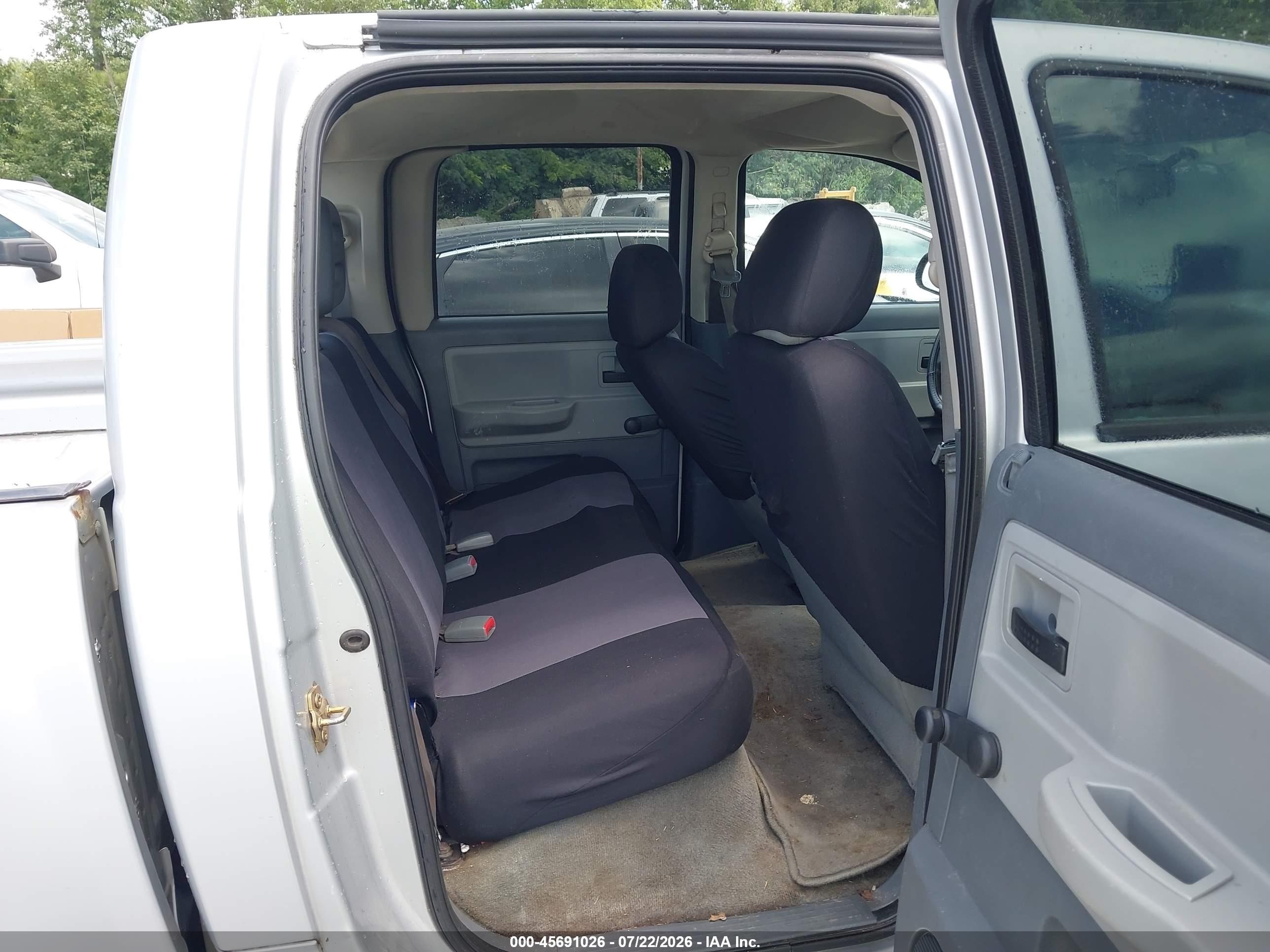 2006 Dodge Dakota St Silver vin: 1D7HE28K16S694688