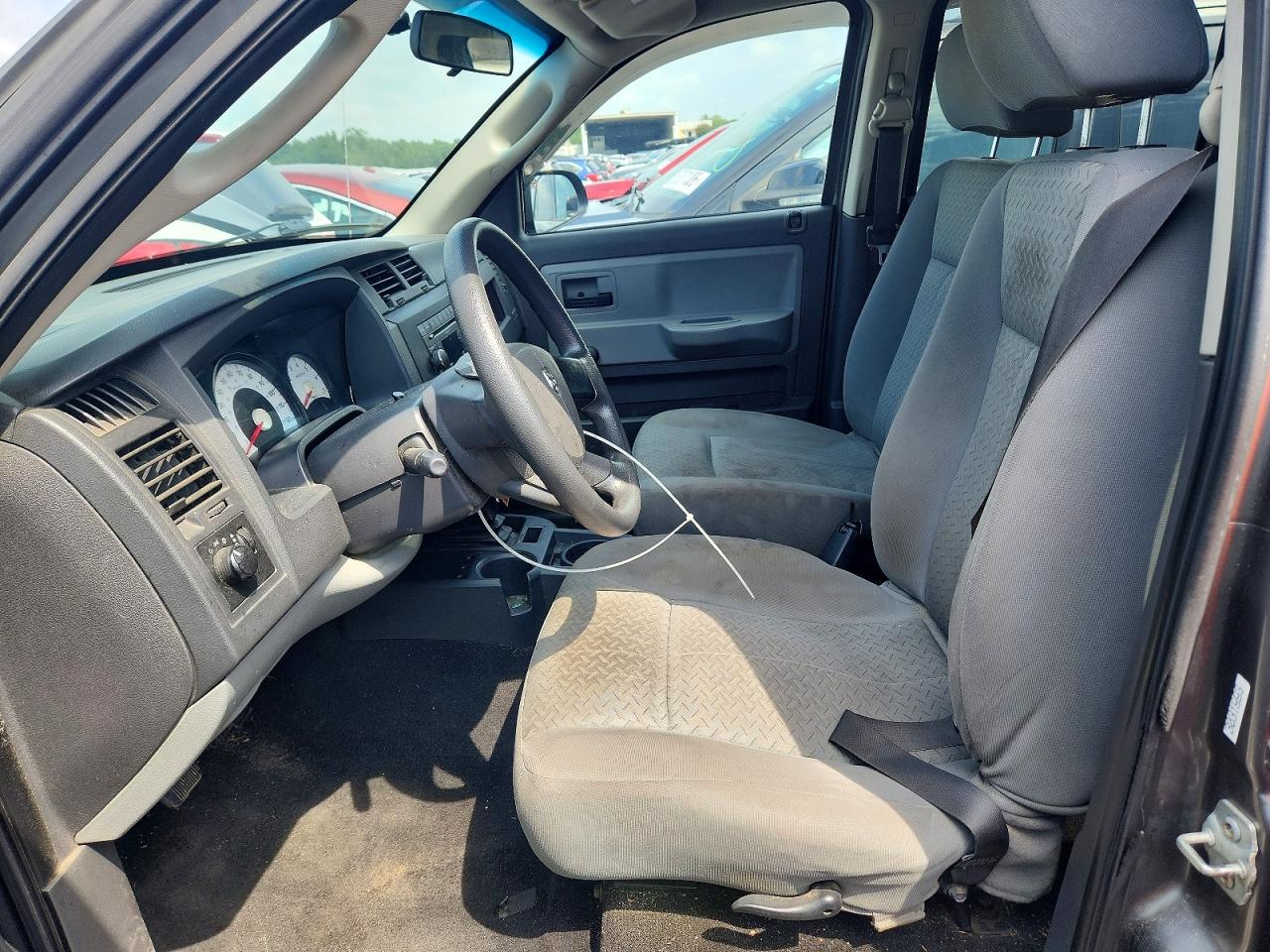 2008 Dodge Dakota Quad Gray vin: 1D7HE28K28S529882