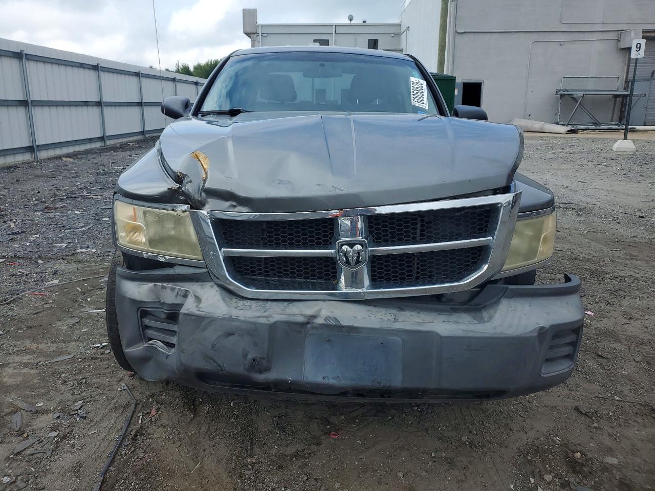 2008 Dodge Dakota Quad Gray vin: 1D7HE28K28S529882