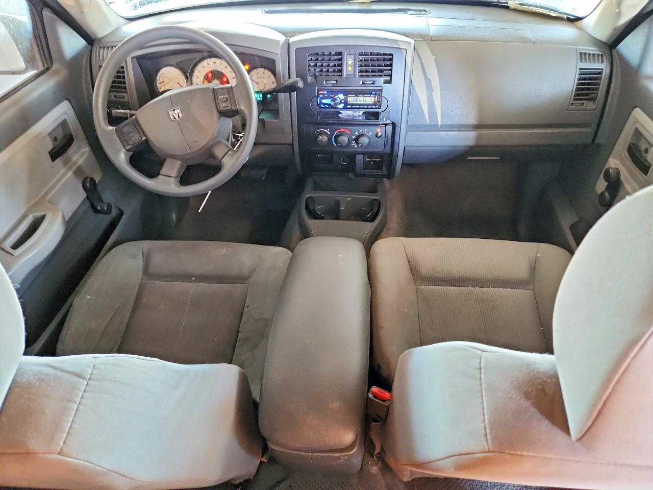 2005 Dodge Dakota Quad Blue vin: 1D7HE28K75S204348