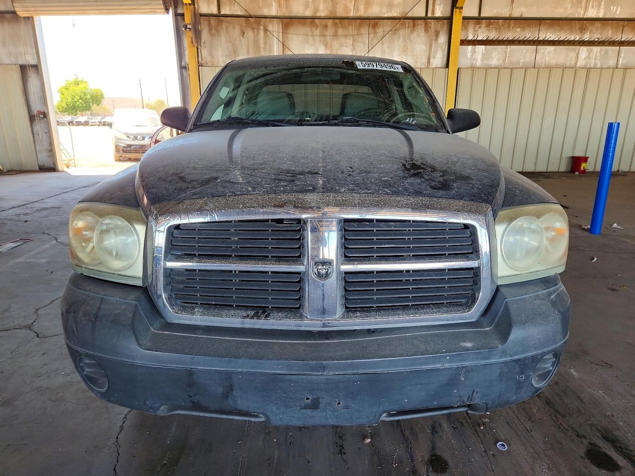 2005 Dodge Dakota Quad Blue vin: 1D7HE28K75S204348