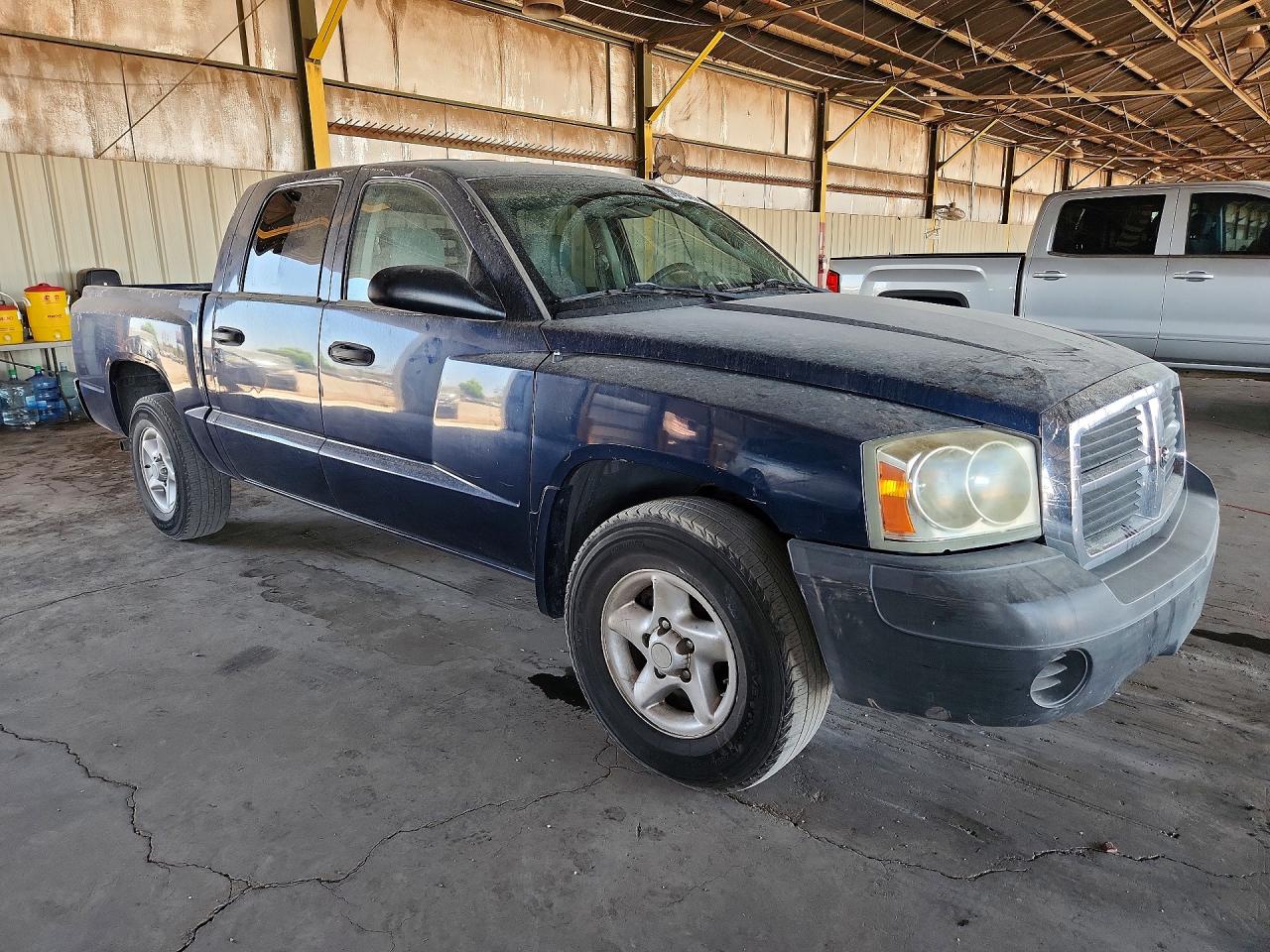 2005 Dodge Dakota Quad Blue vin: 1D7HE28K75S204348