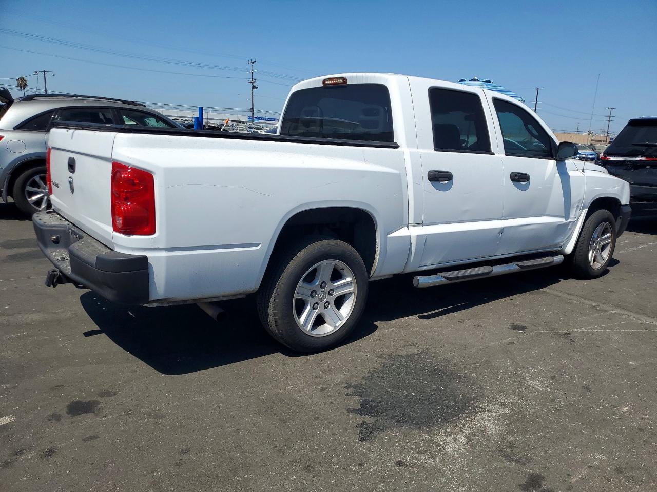 2005 Dodge Dakota Quad White vin: 1D7HE28K85S151319