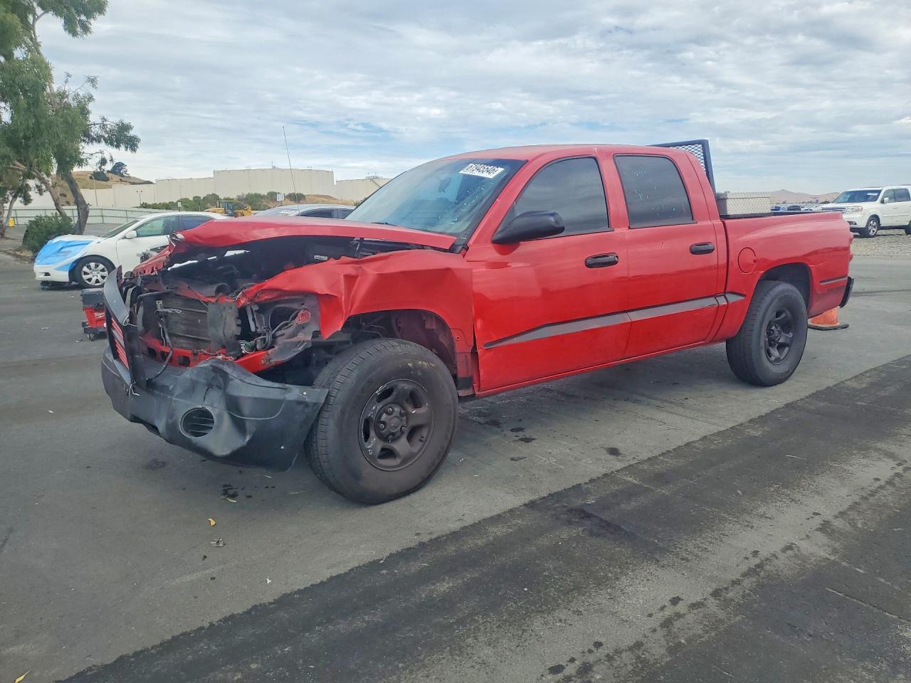 2005 Dodge Dakota Quad Red vin: 1D7HE28N35S258742