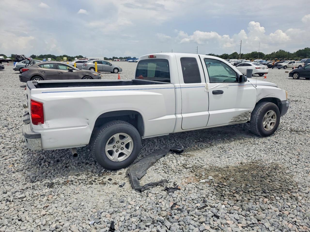 2005 Dodge Dakota Slt White vin: 1D7HE42K25S187320