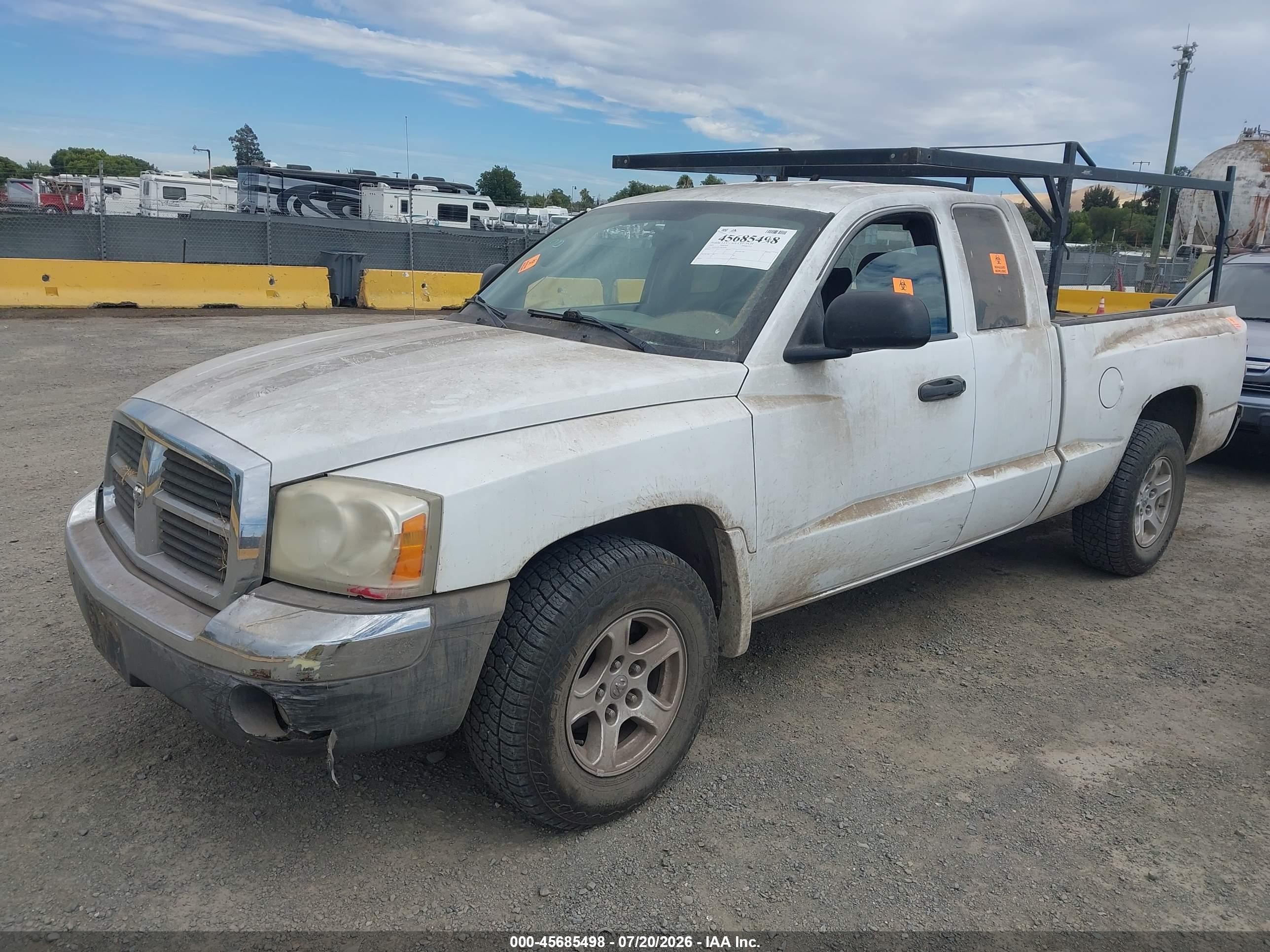2005 Dodge Dakota Slt White vin: 1D7HE42K75S193985