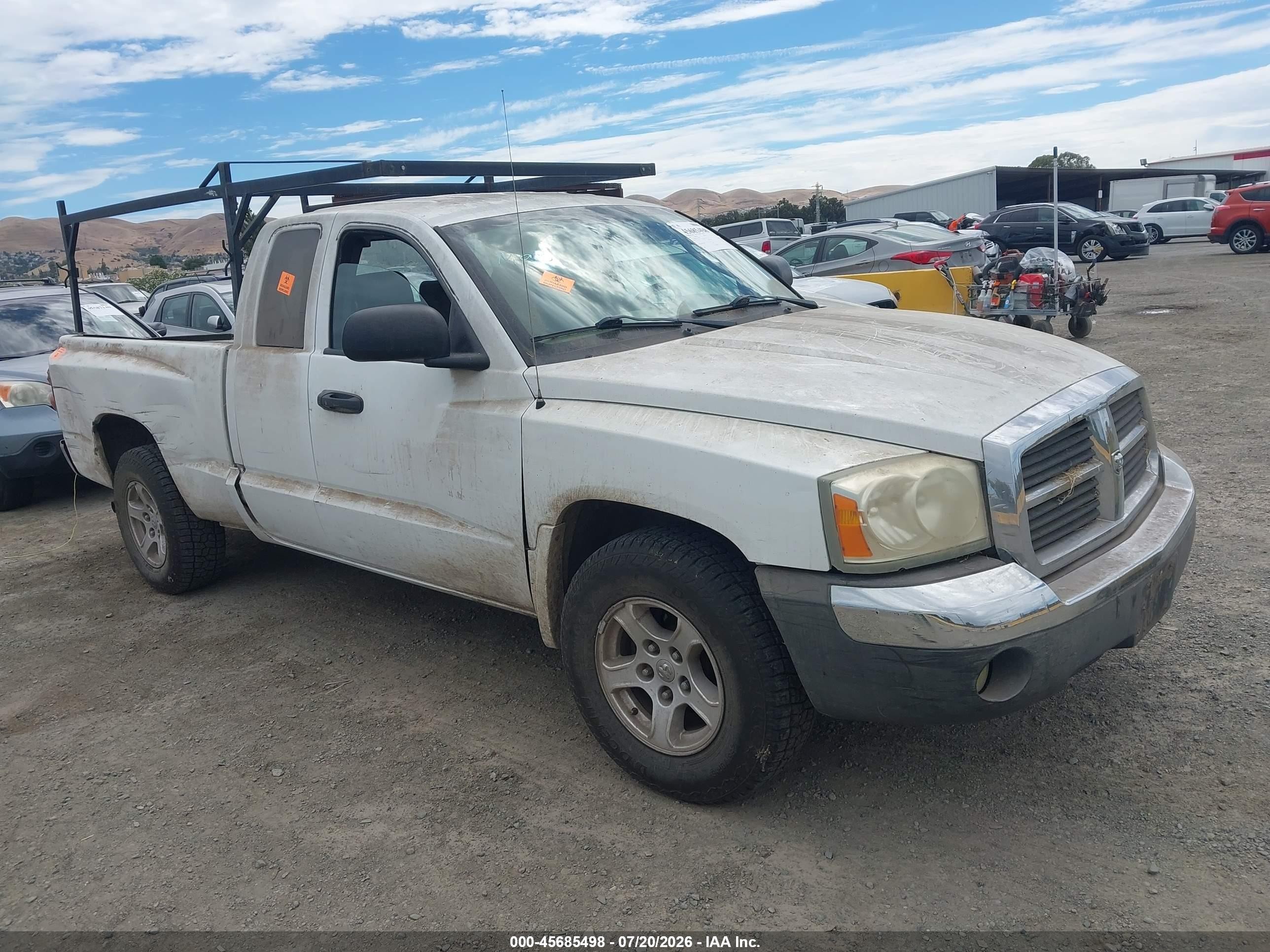 2005 Dodge Dakota Slt White vin: 1D7HE42K75S193985