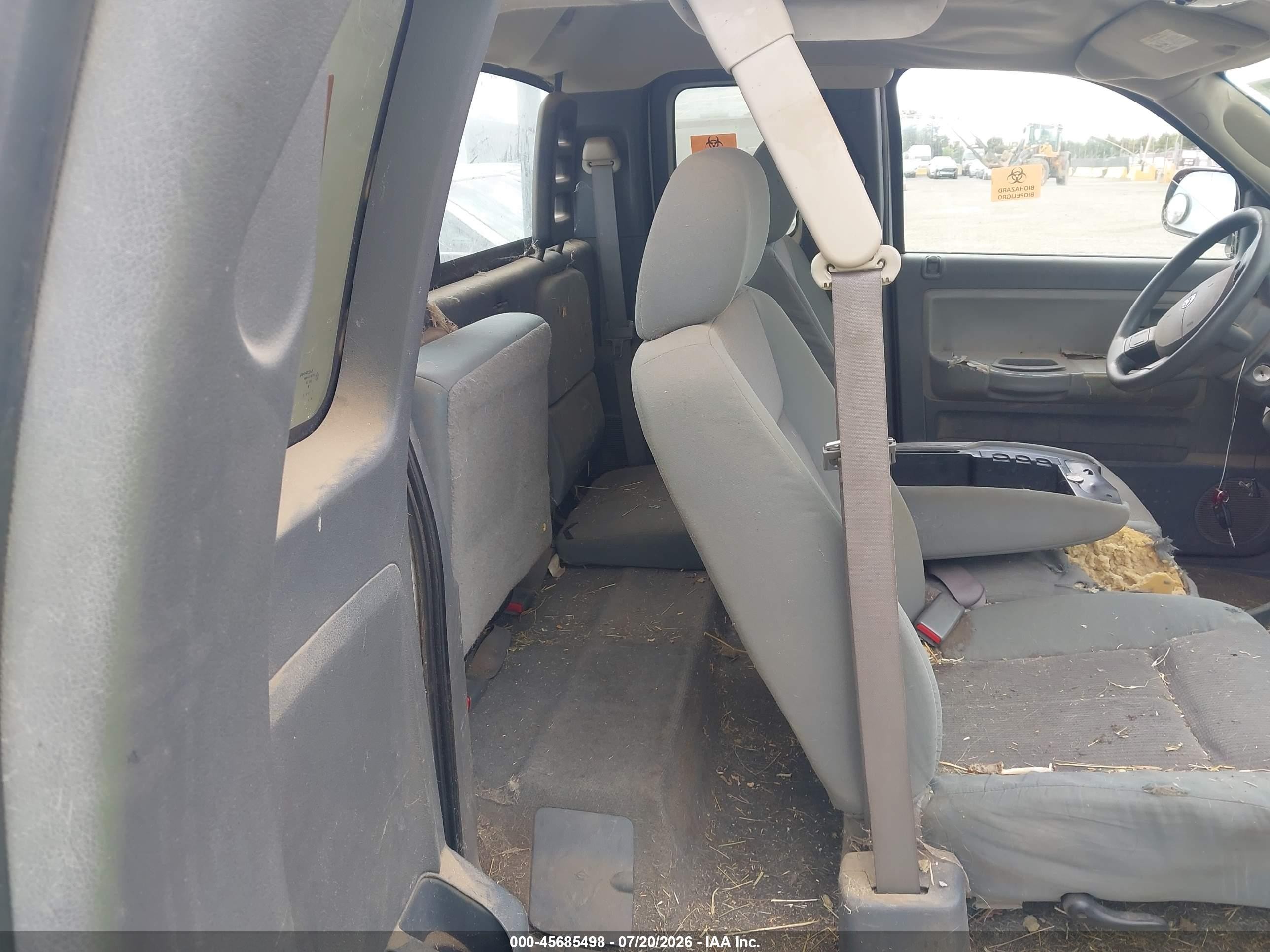 2005 Dodge Dakota Slt White vin: 1D7HE42K75S193985