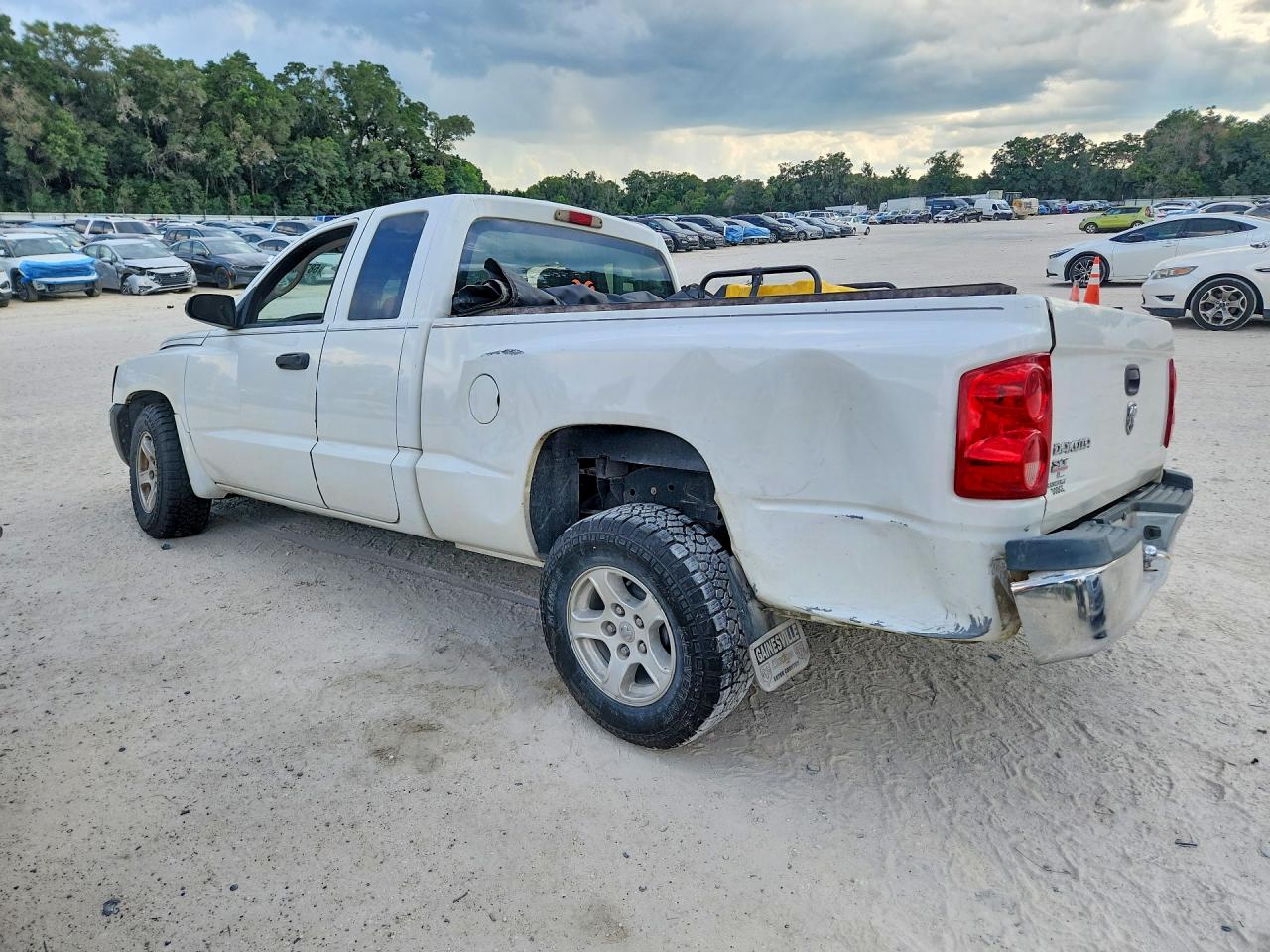 2005 Dodge Dakota Slt White vin: 1D7HE42K75S309248